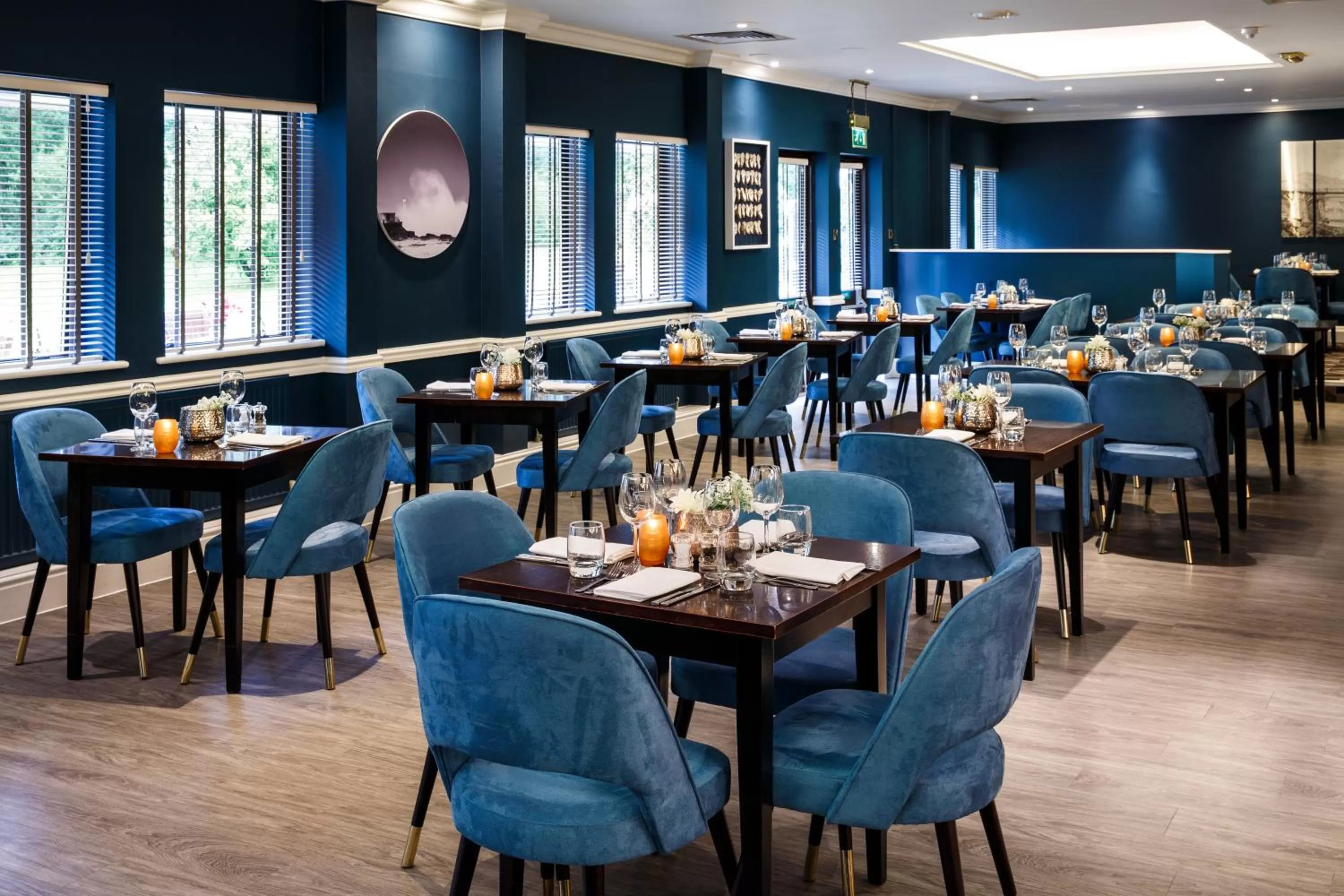 Restaurant/places to eat in Mercure Swansea Hotel