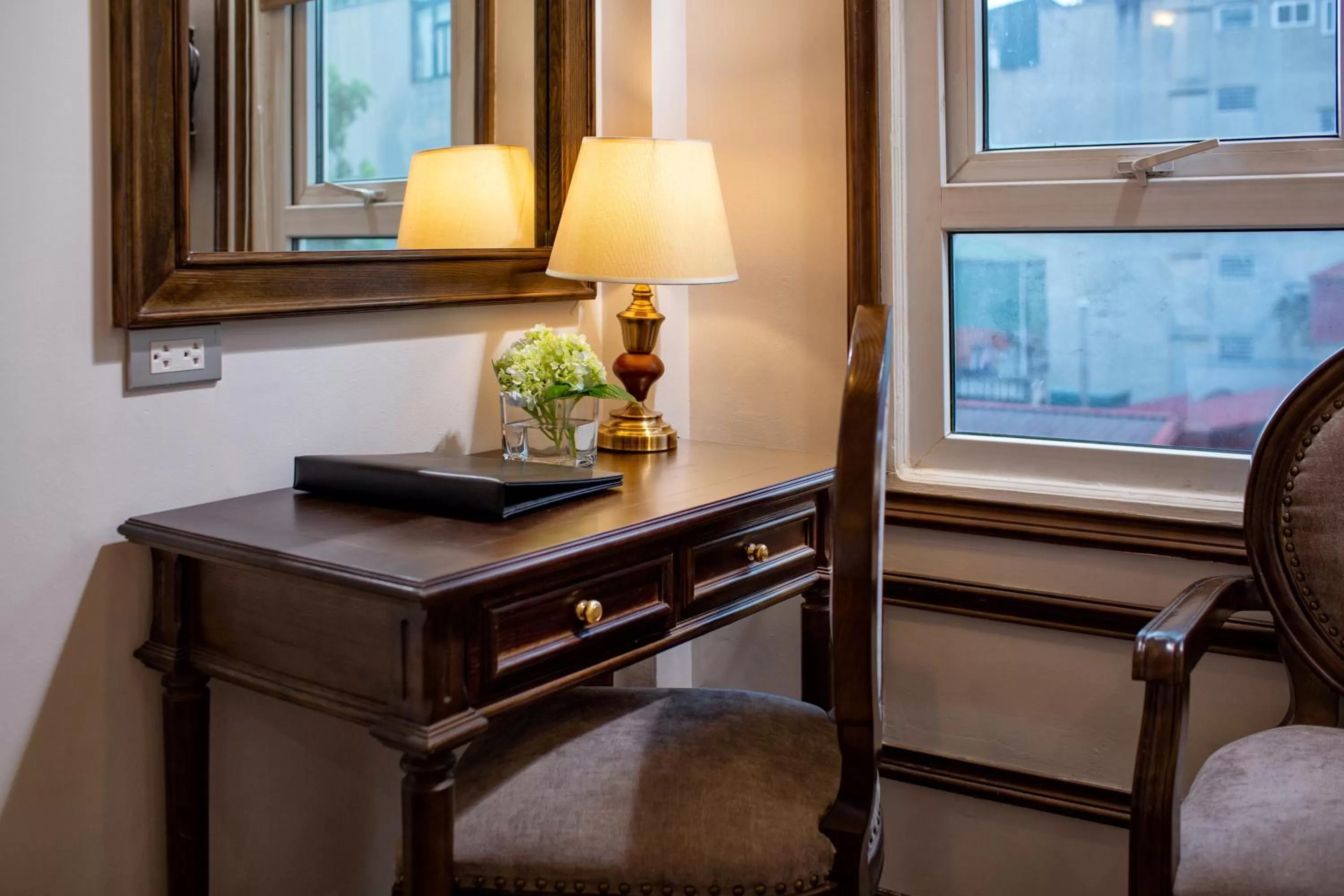 Seating area in Alisa Hotel & Spa