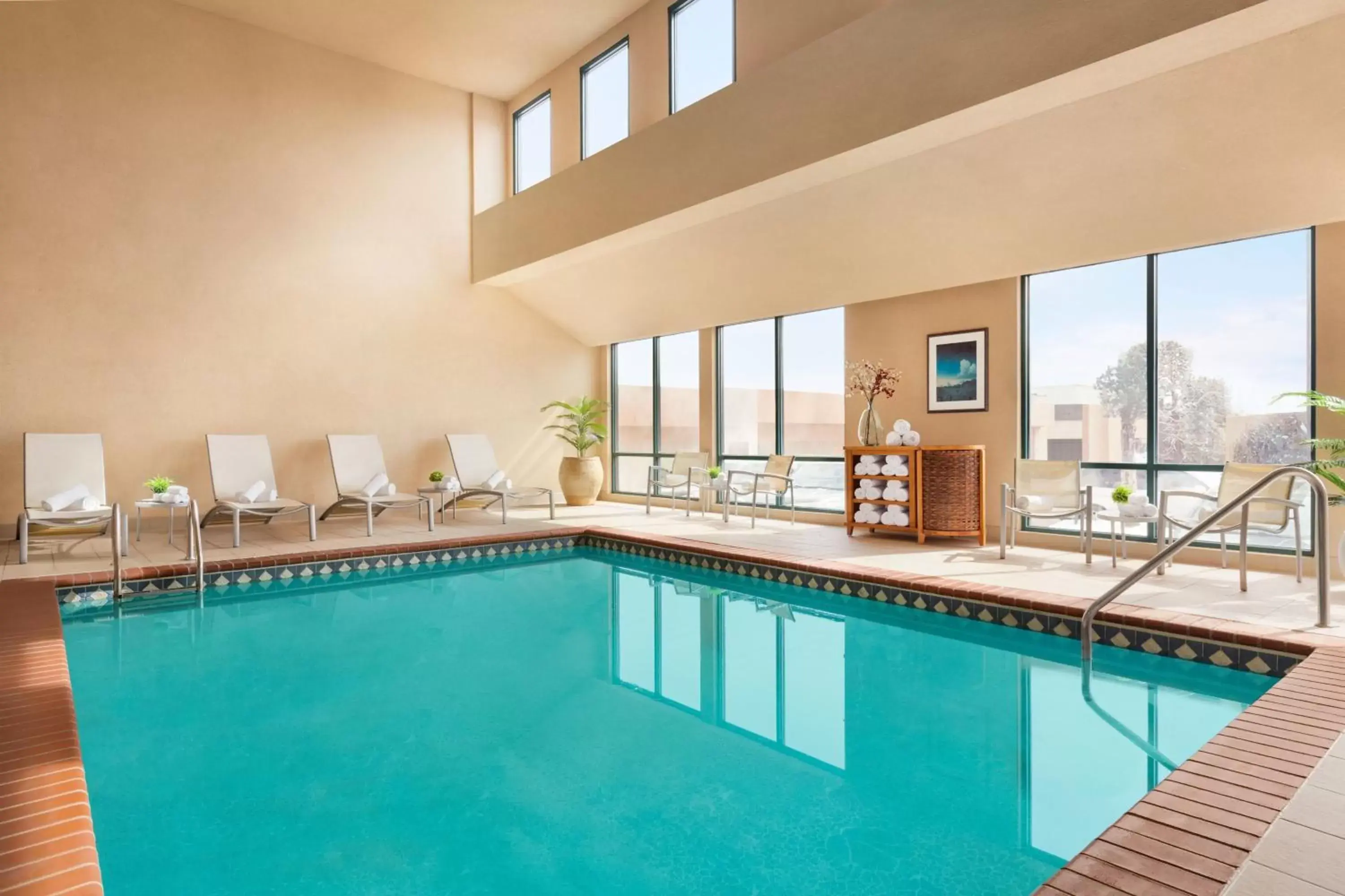 Swimming Pool in Boulder Marriott