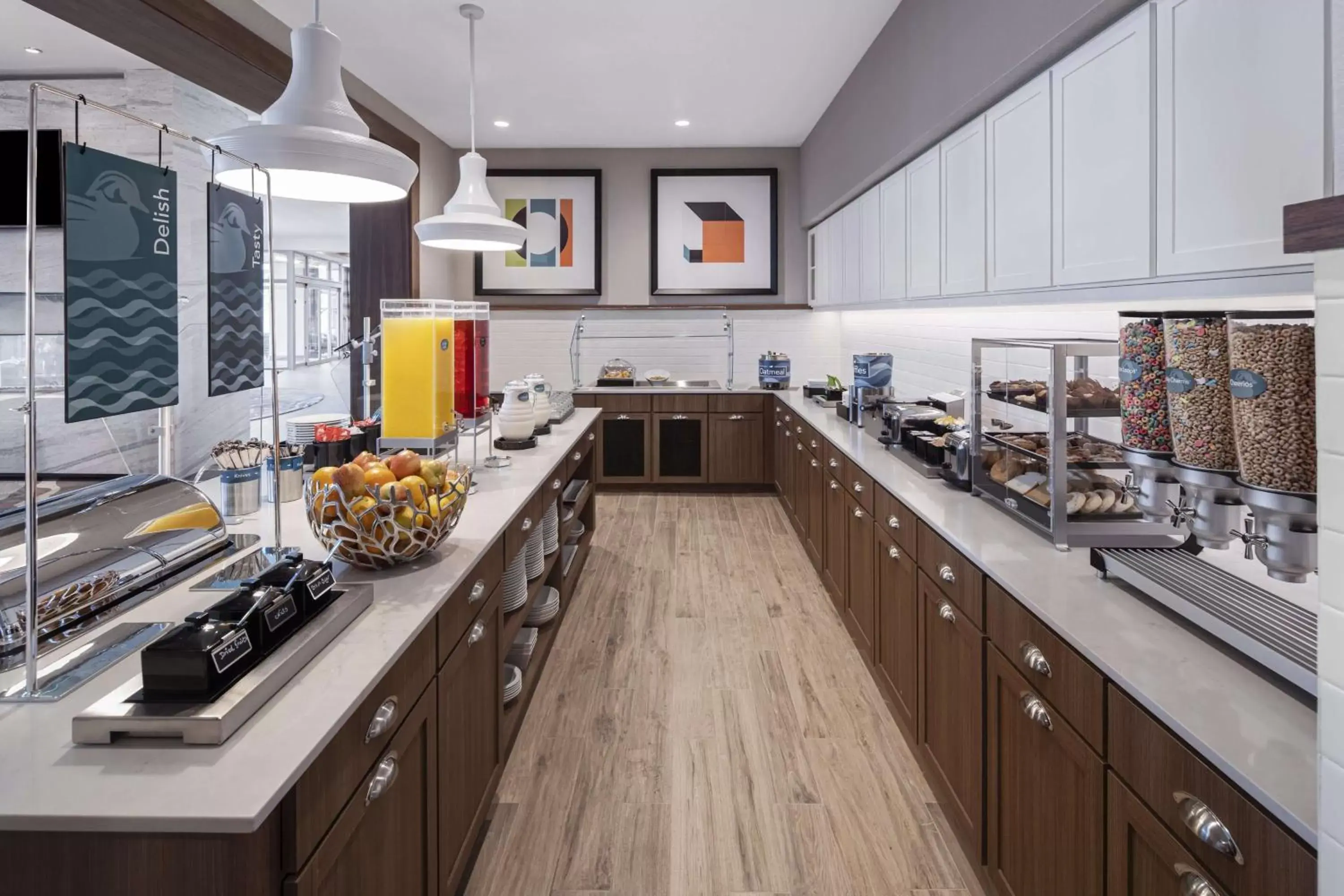 Breakfast in Homewood Suites by Hilton Boston Woburn Breakfast in Homewood Suites by Hilton Boston Woburn