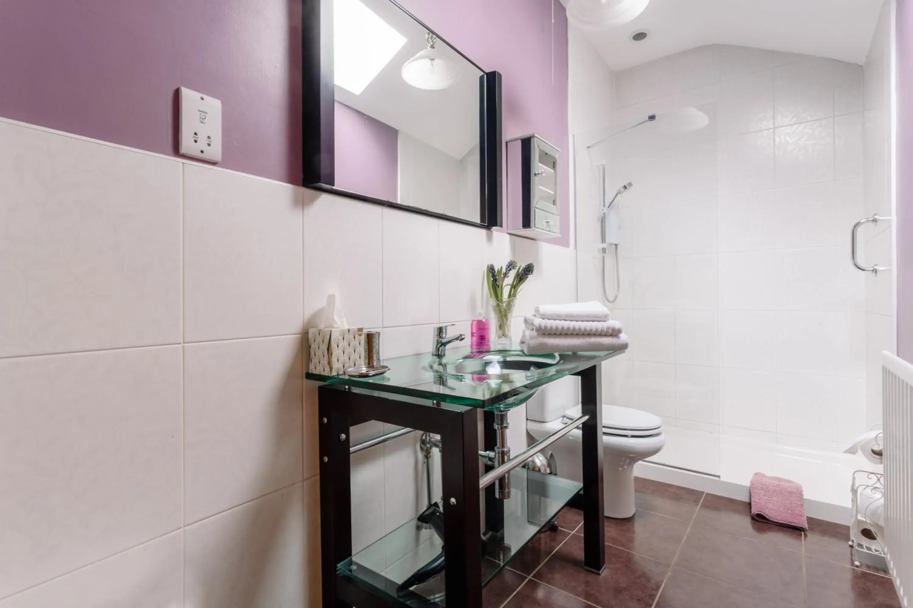 Bathroom in Brookhall Cottages