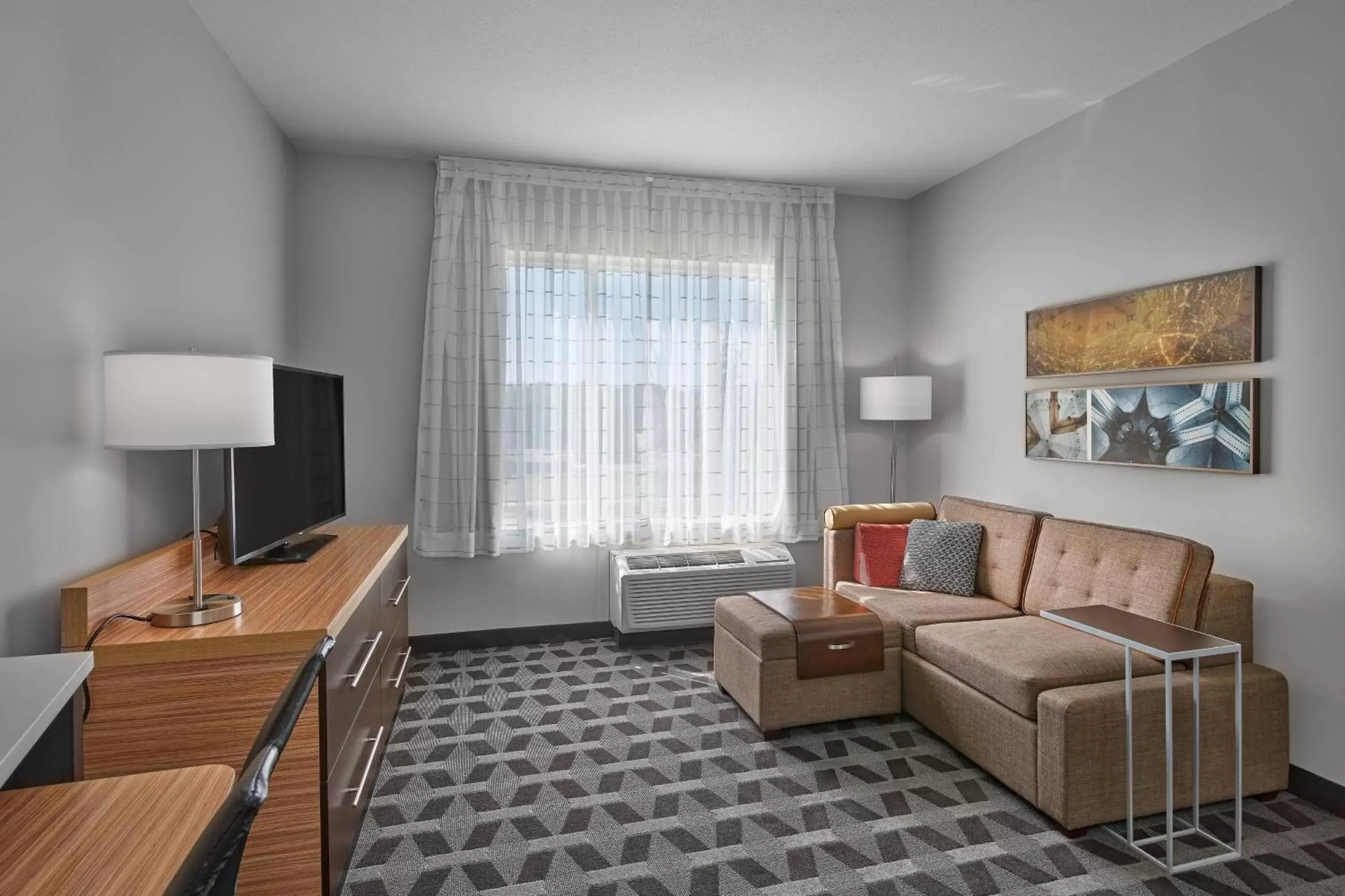 Bedroom, Seating Area in TownePlace Suites by Marriott Edmonton Sherwood Park