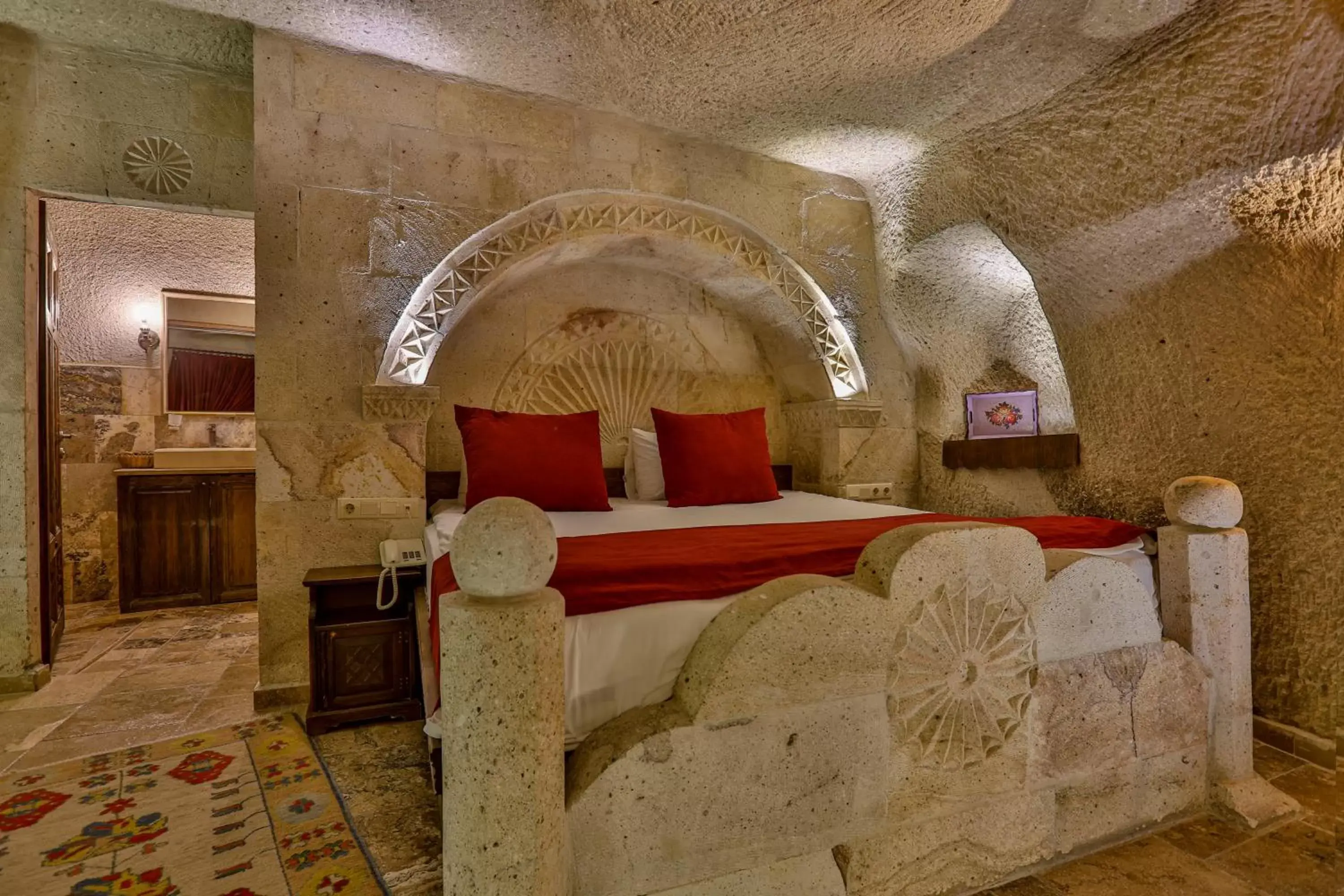 Bed in Hidden Cave Hotel