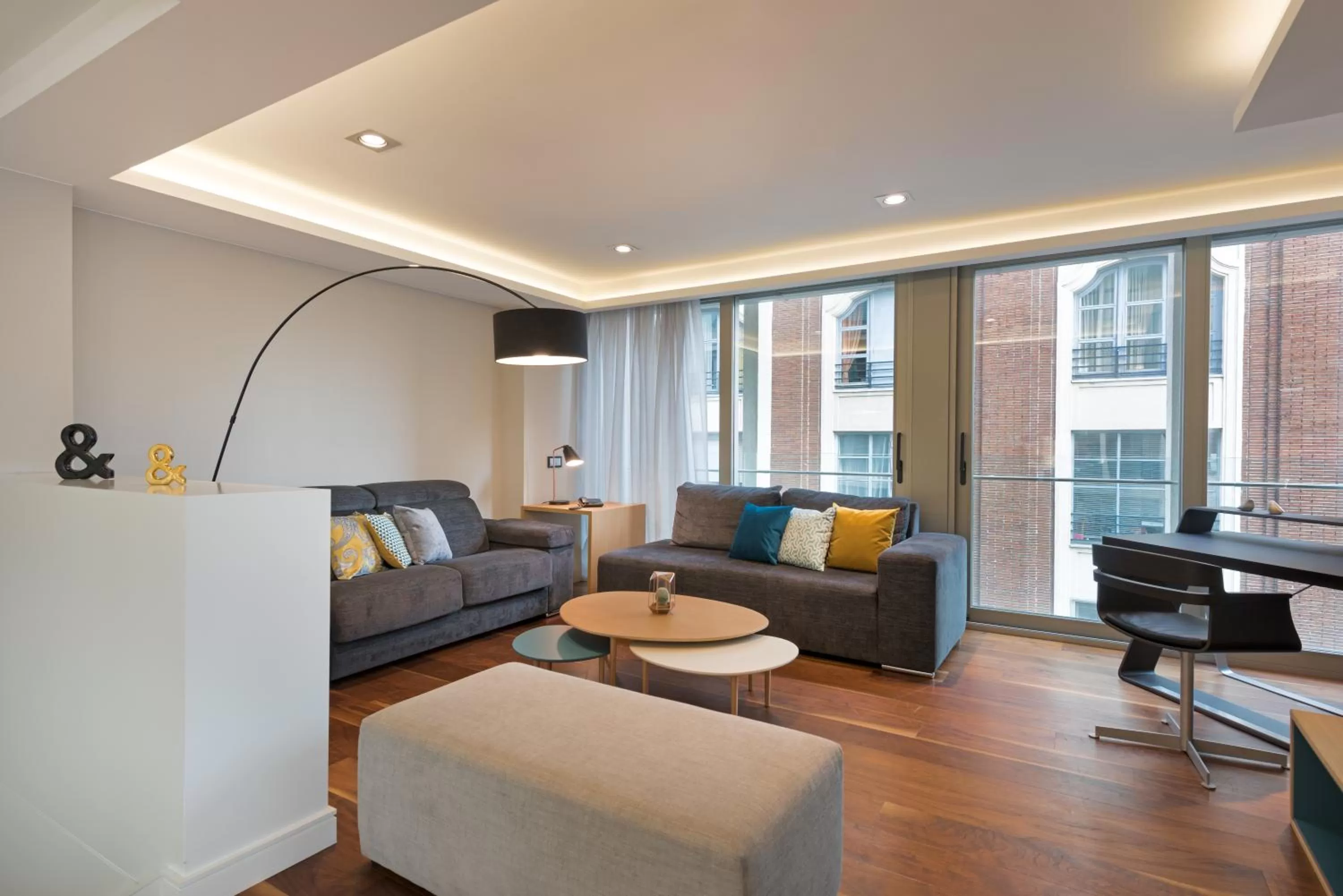 Seating area in Gran View Apartments