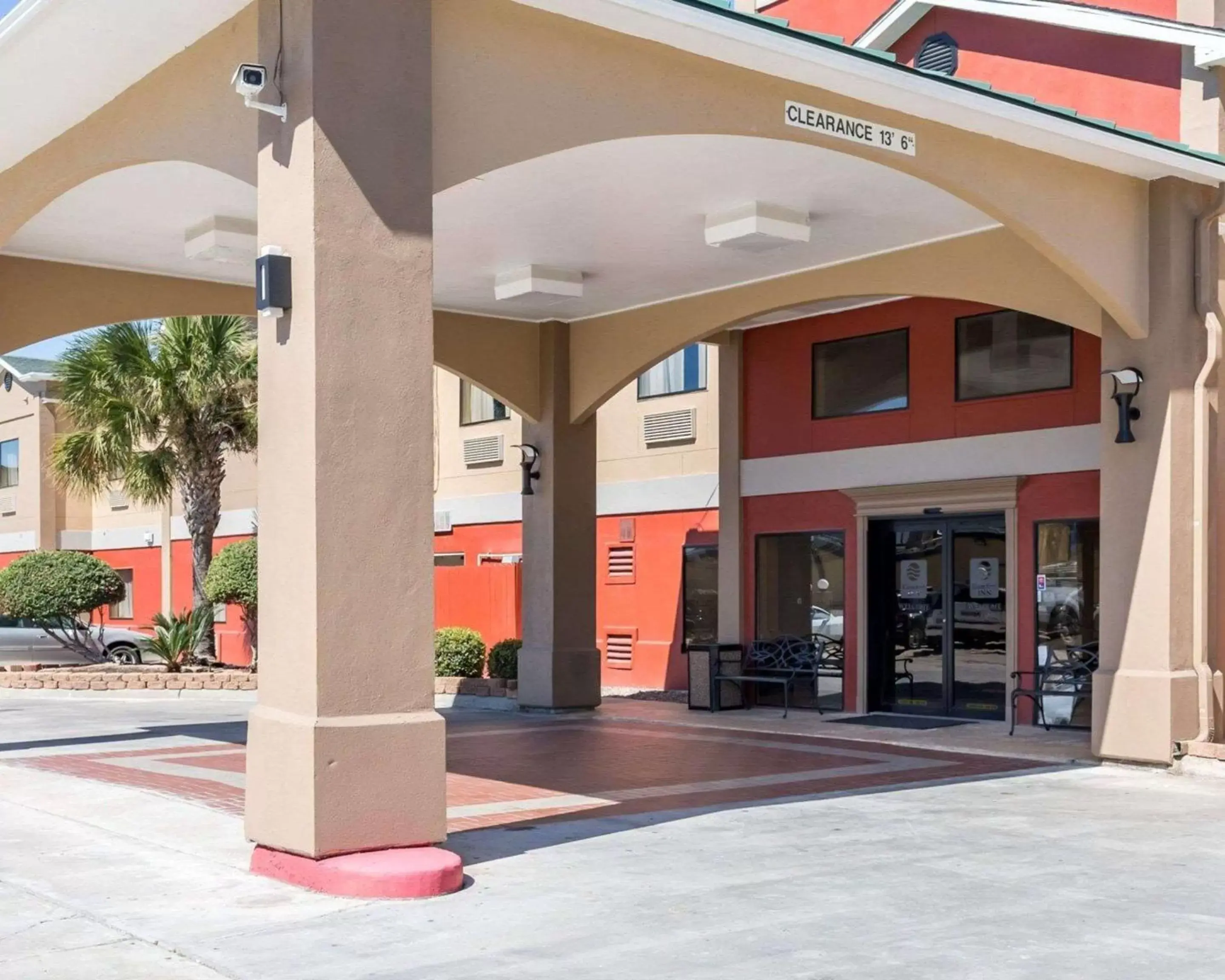 Property building in Econo Lodge Inn & Suites East