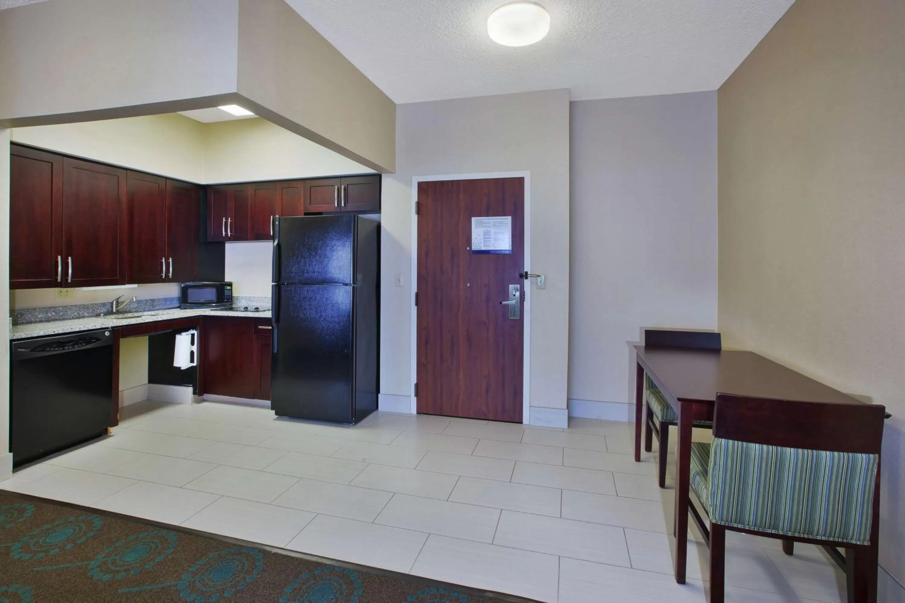 Kitchen or kitchenette in Larkspur Landing South Bend
