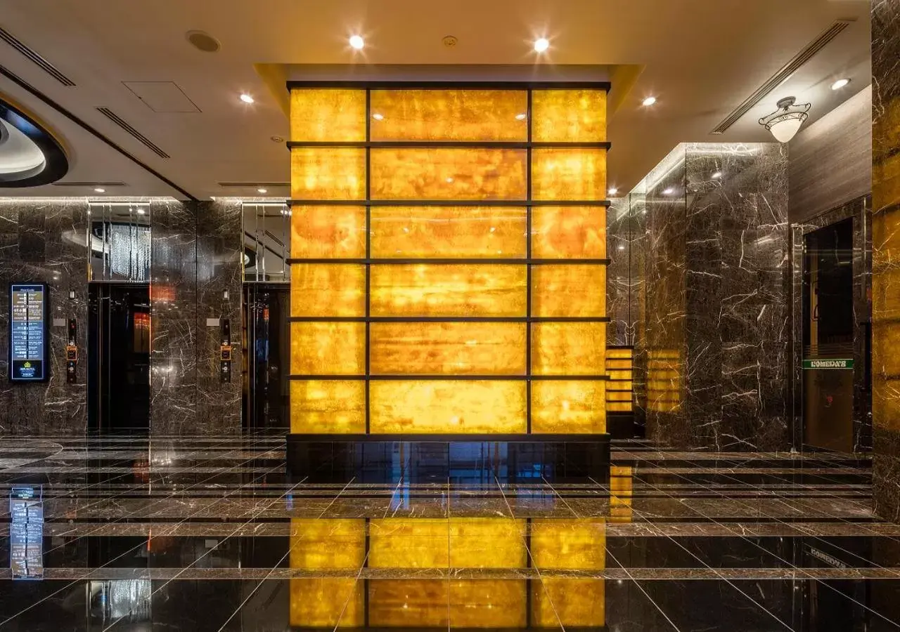 Lobby or reception in APA Hotel Asakusa Tawaramachi Ekimae Lobby or reception in APA Hotel Asakusa Tawaramachi Ekimae