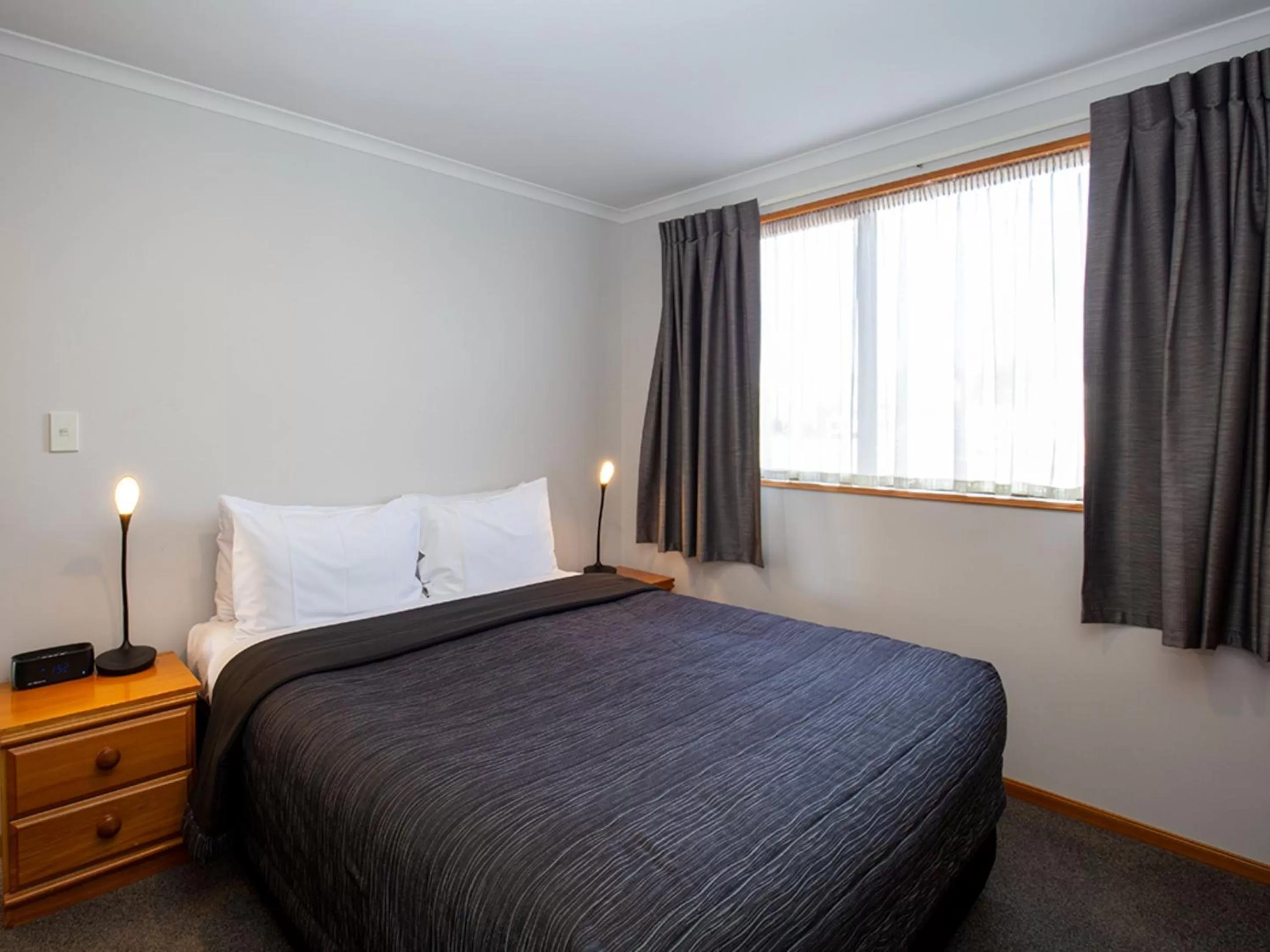 Bedroom, Bed in ASURE Chelsea Gateway Motor Lodge