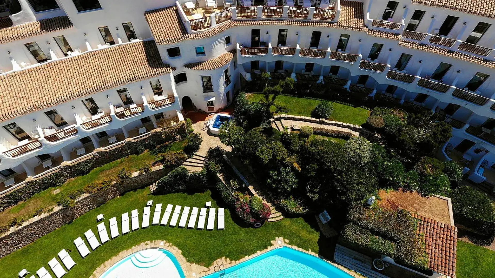 Property building in Hotel Luci di la Muntagna Property building in Hotel Luci di la Muntagna