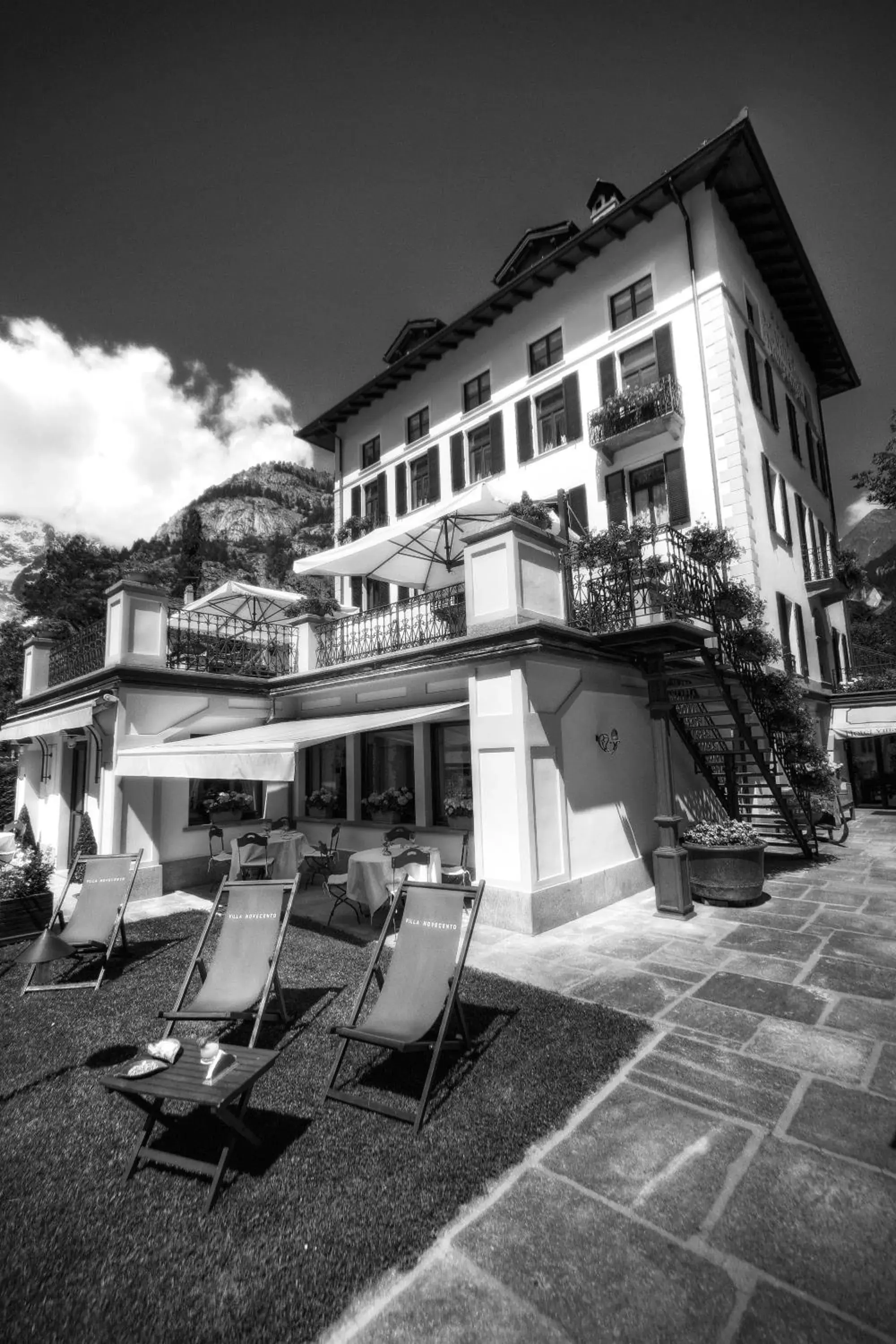 Facade/entrance, Property Building in Villa Novecento Romantic Hotel - Estella Hotel Collection
