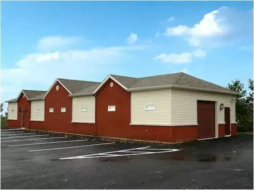 Property Building in Travelodge by Wyndham Drummondville