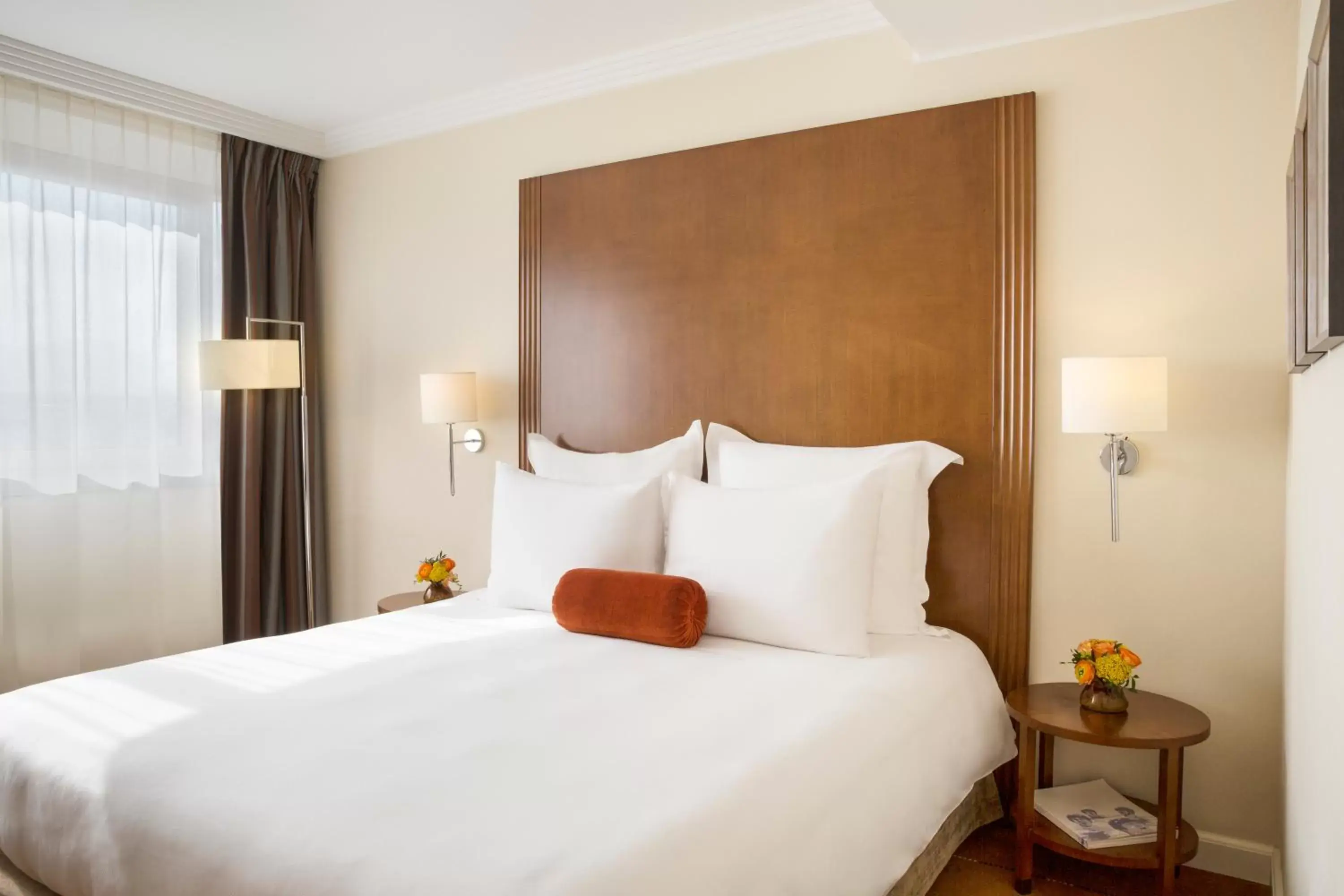 Superior Room in Warwick Geneva Superior Room in Warwick Geneva