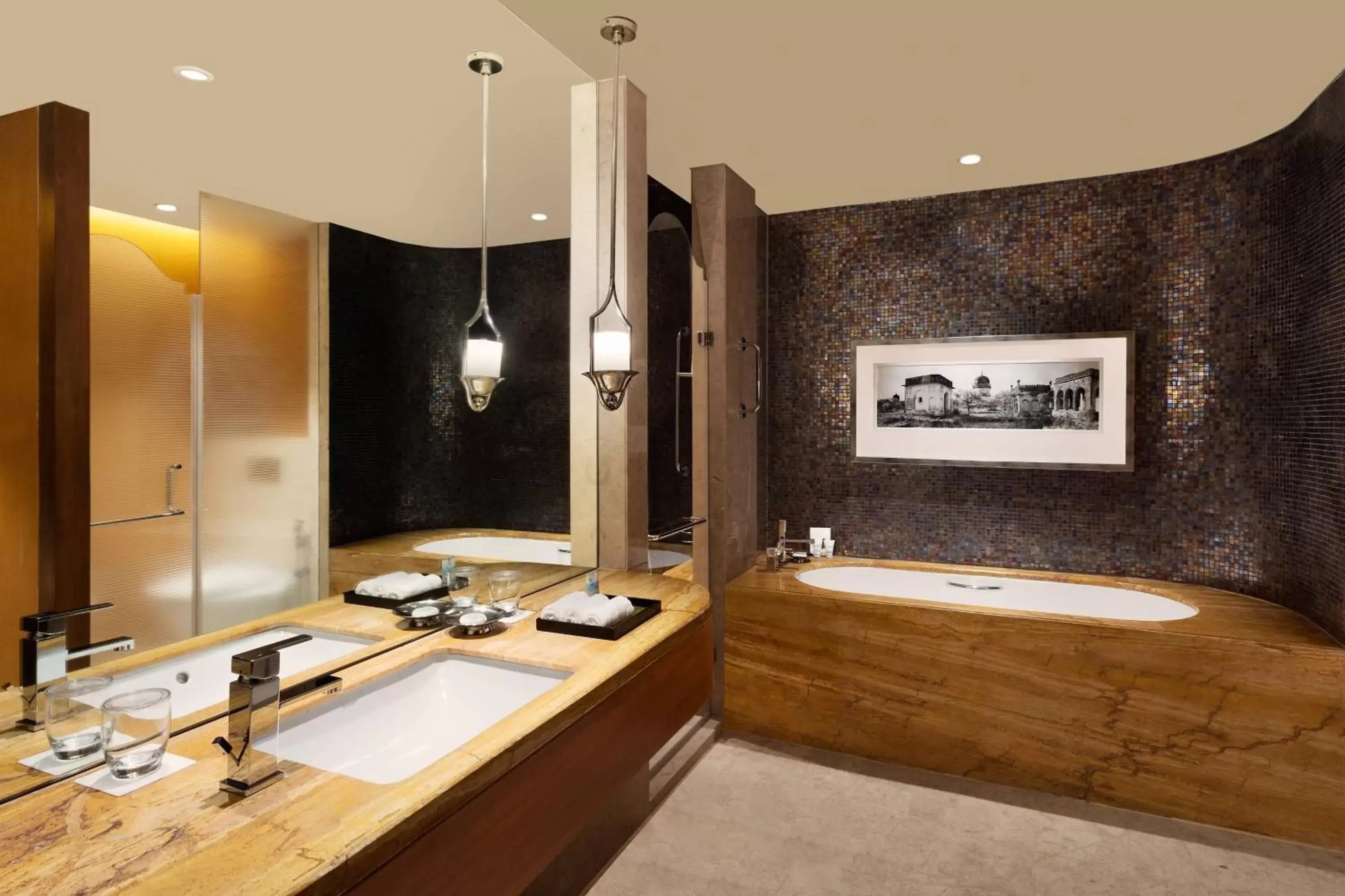 Bathroom in ITC Kohenur, a Luxury Collection Hotel, Hyderabad