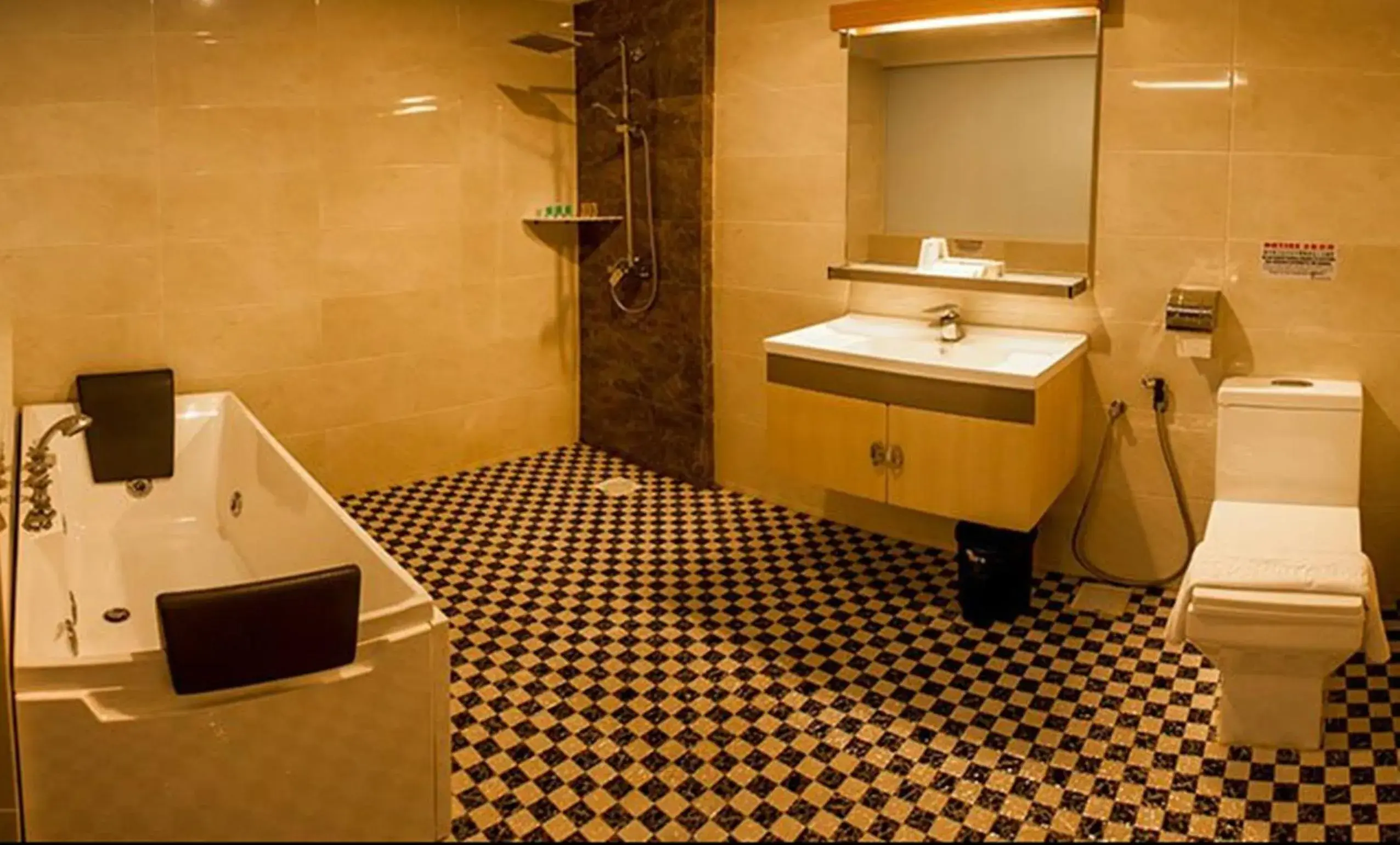 Bathroom in Avantgarde Hotel
