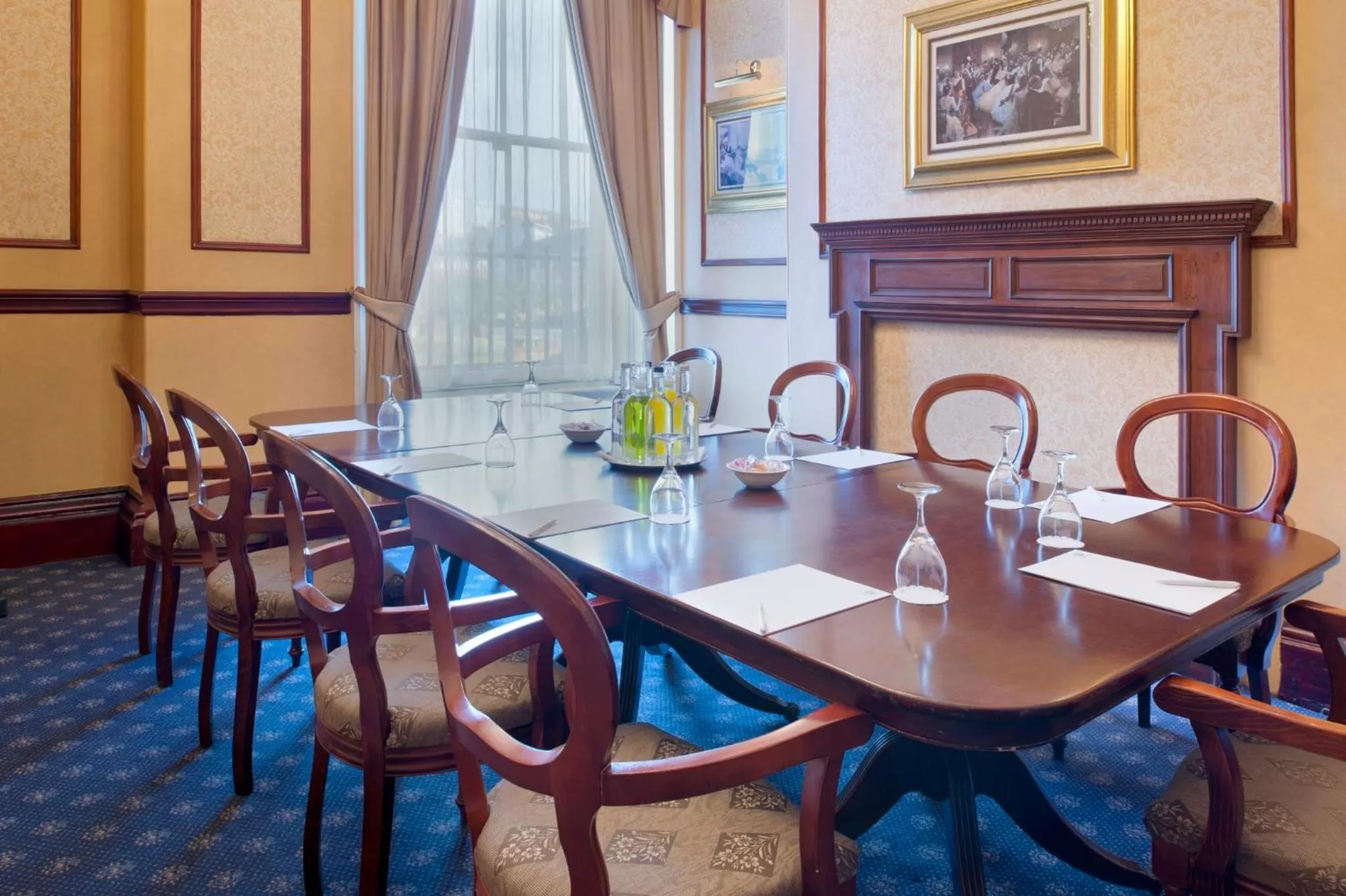 Meeting/conference room in Crowne Plaza - Sheffield by IHG