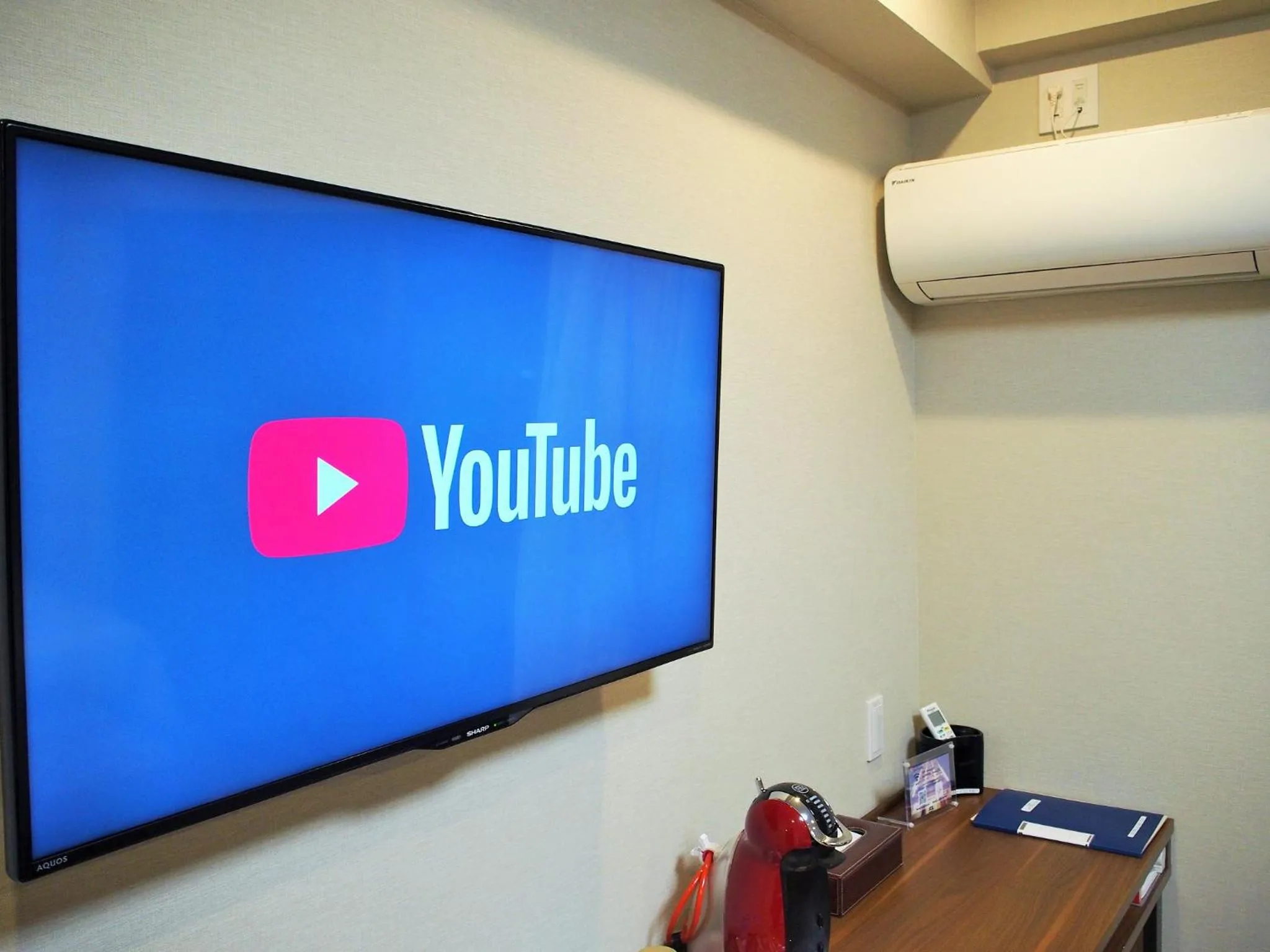 TV and multimedia in Smart Condo Tomari