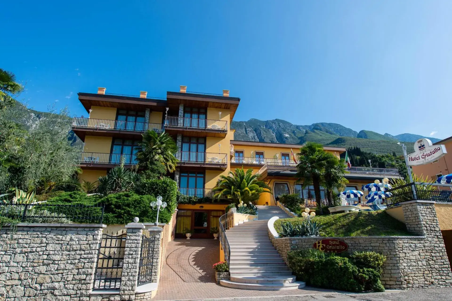 Facade/entrance, Property Building in Hotel Cristallo