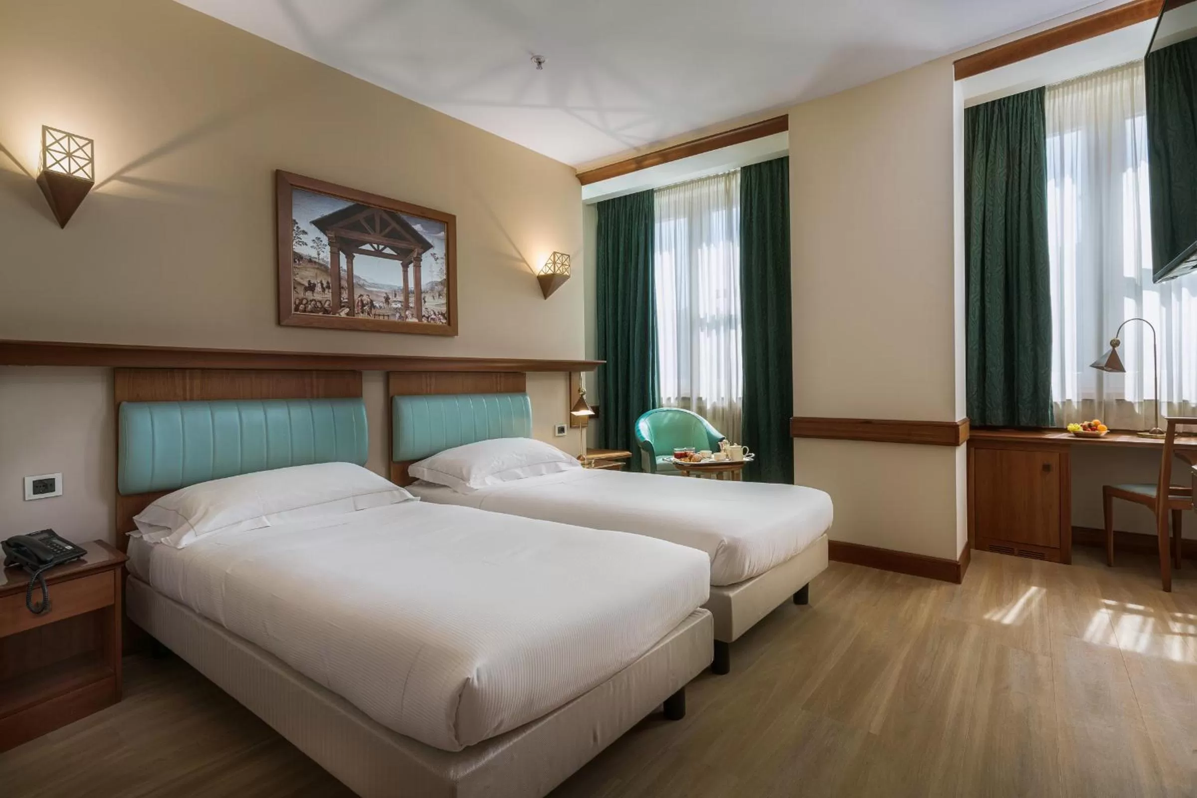 Photo of the whole room, Bed in Sangallo Palace