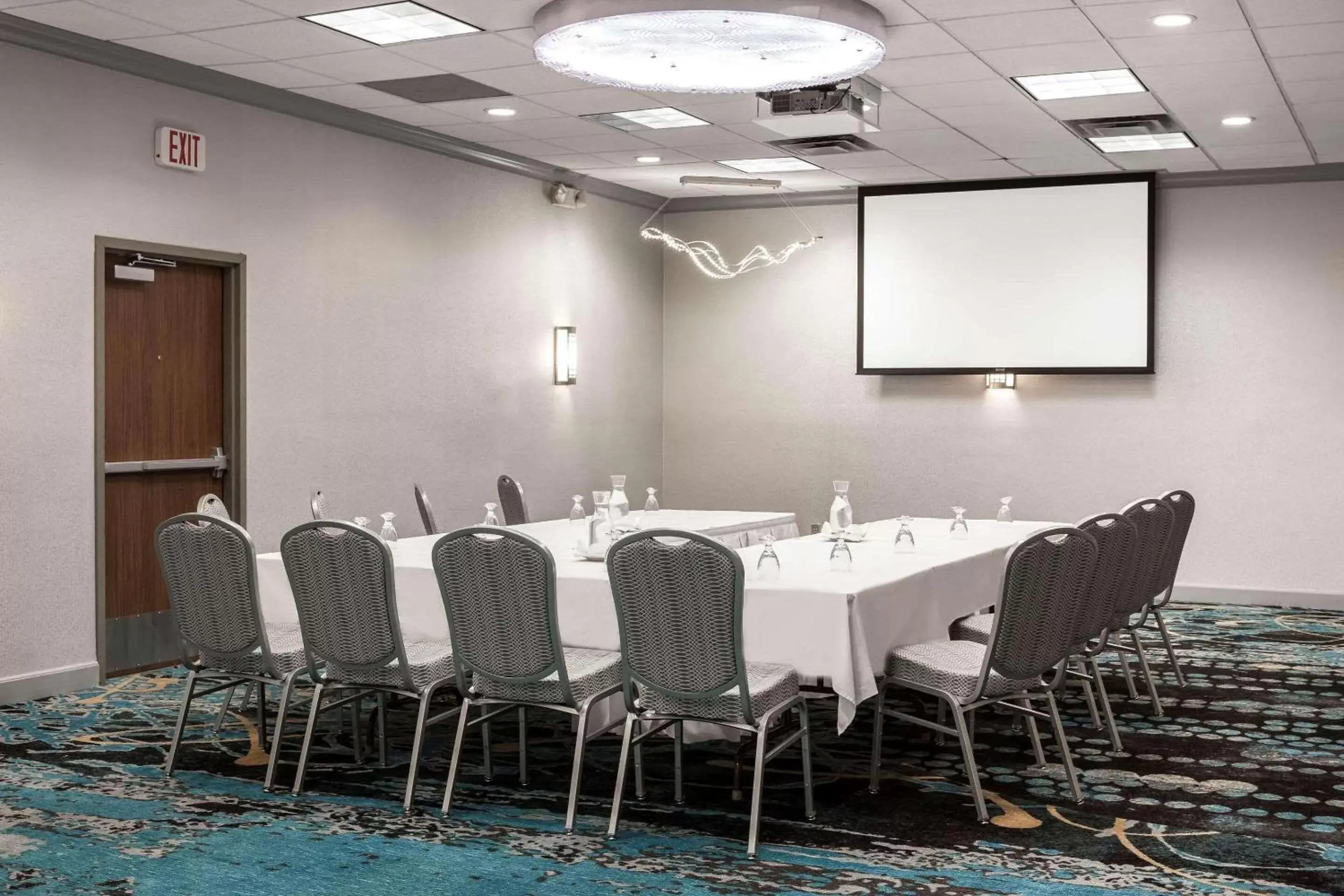 Meeting/conference room in Radisson Hotel & Conference Center Coralville - Iowa City