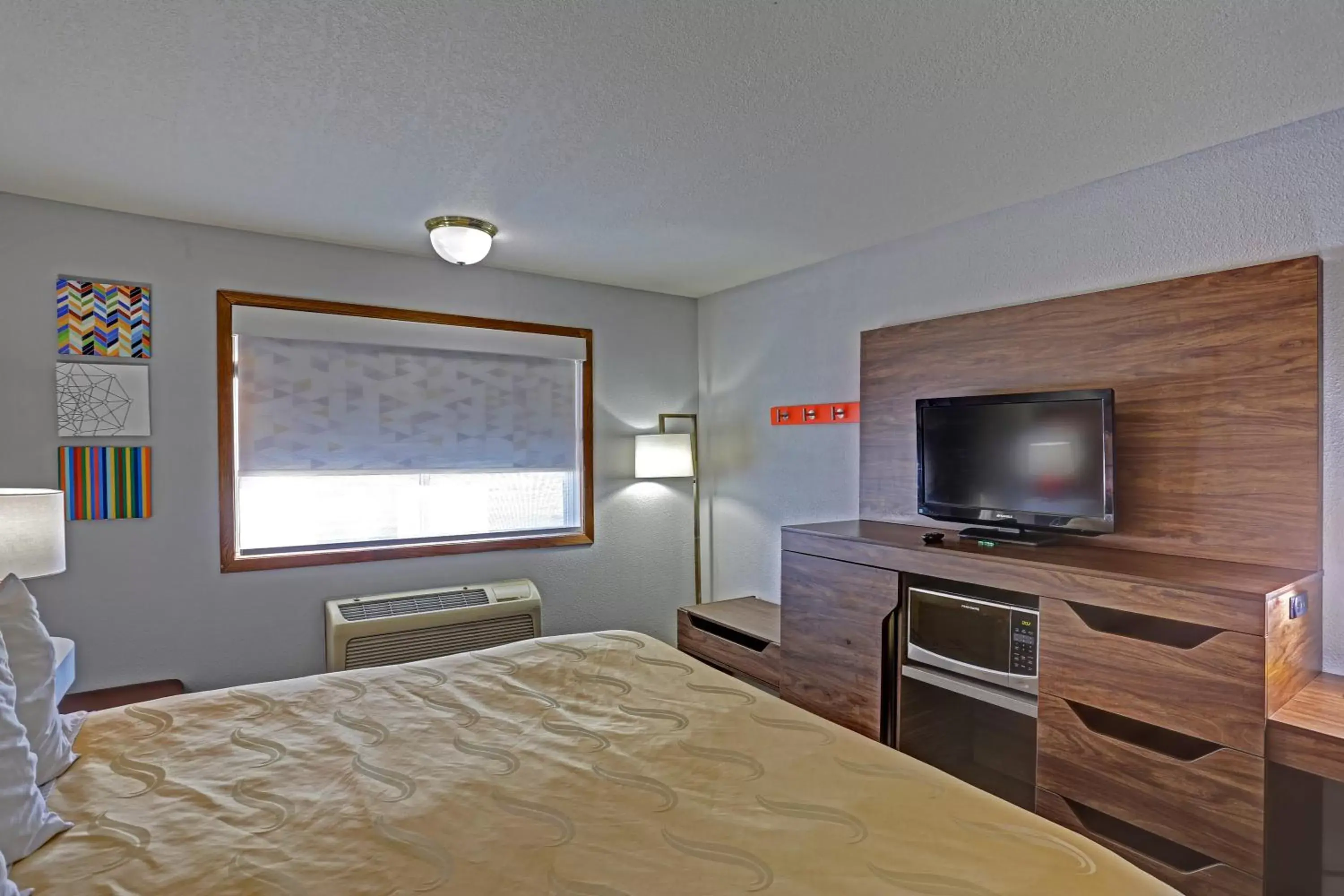 Bedroom, Bed in Quality Inn Pierre-Fort Pierre