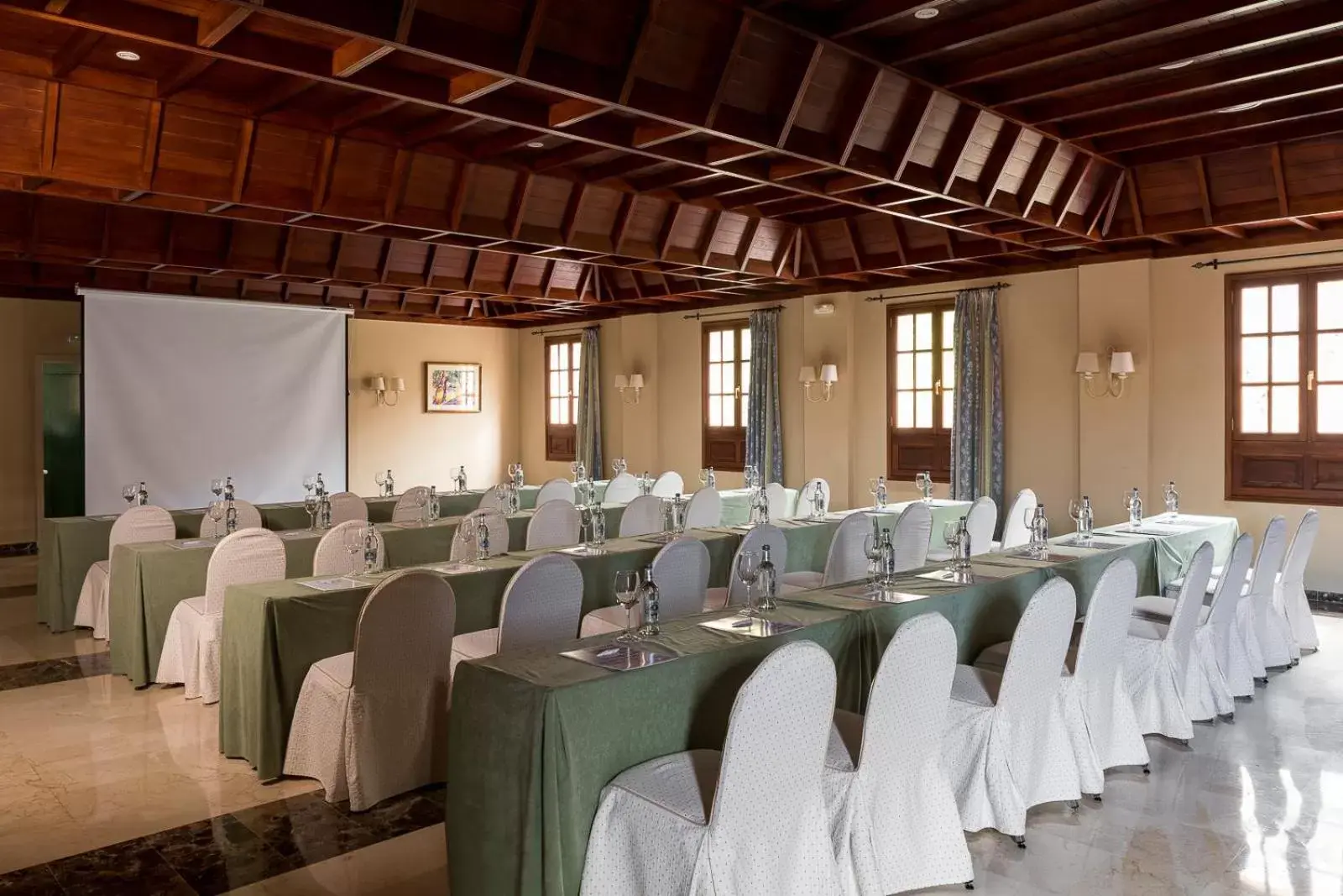 Banquet/Function facilities, Banquet Facilities in Parador de La Palma