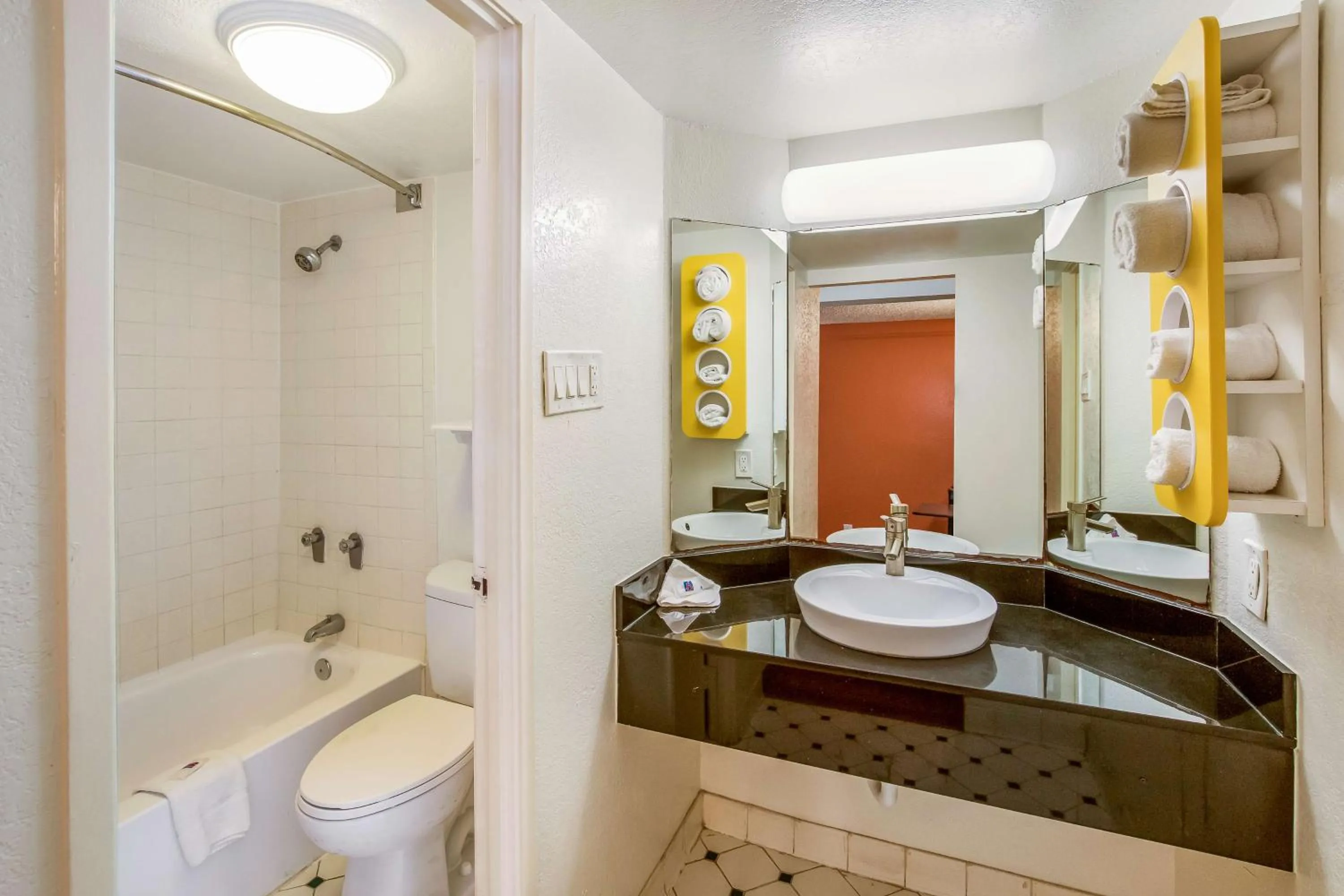 Bathroom in Motel 6-Euless, TX - DFW West