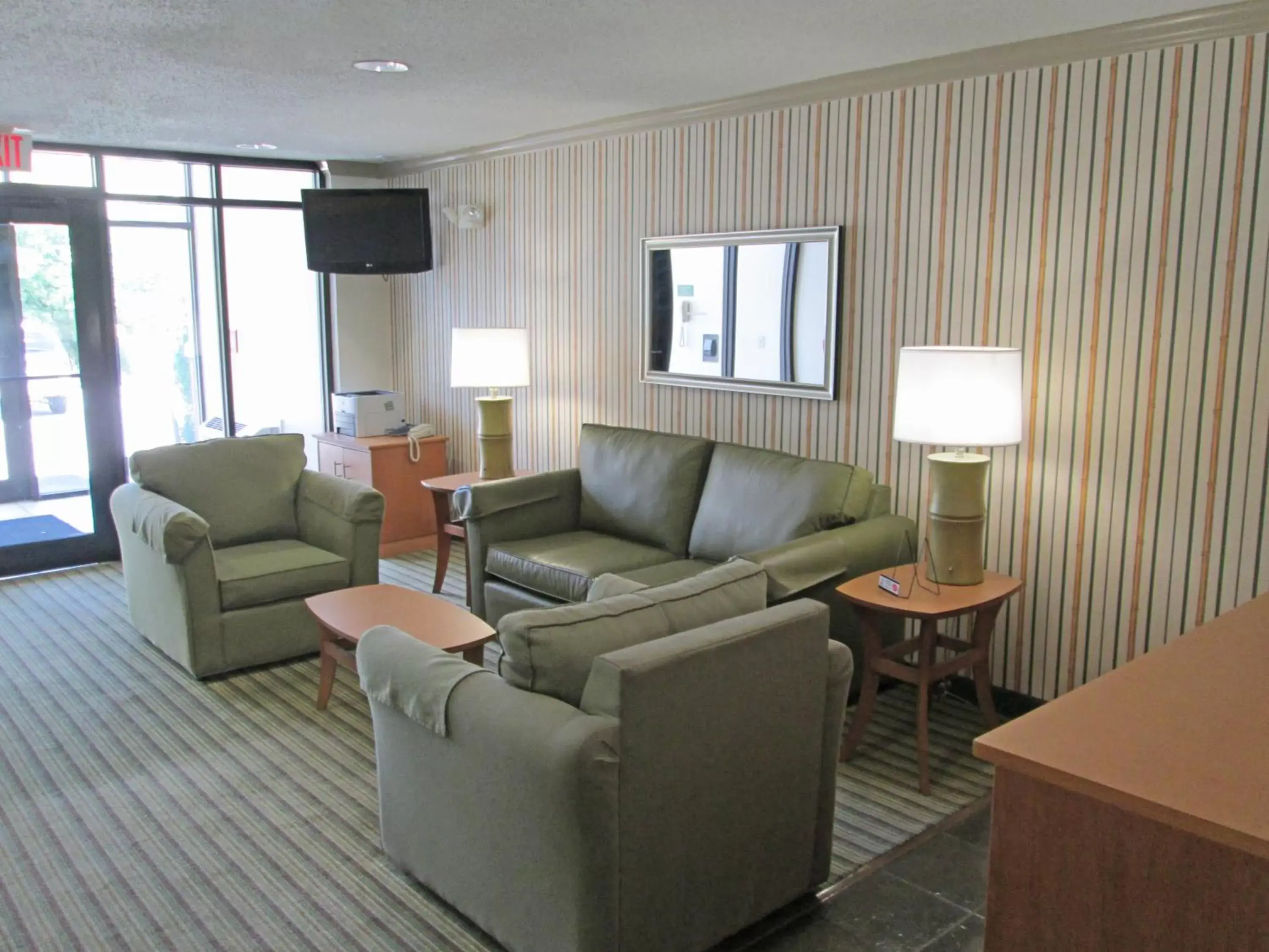 Lobby or reception, Seating Area in Extended Stay America Suites - Fort Worth - Southwest