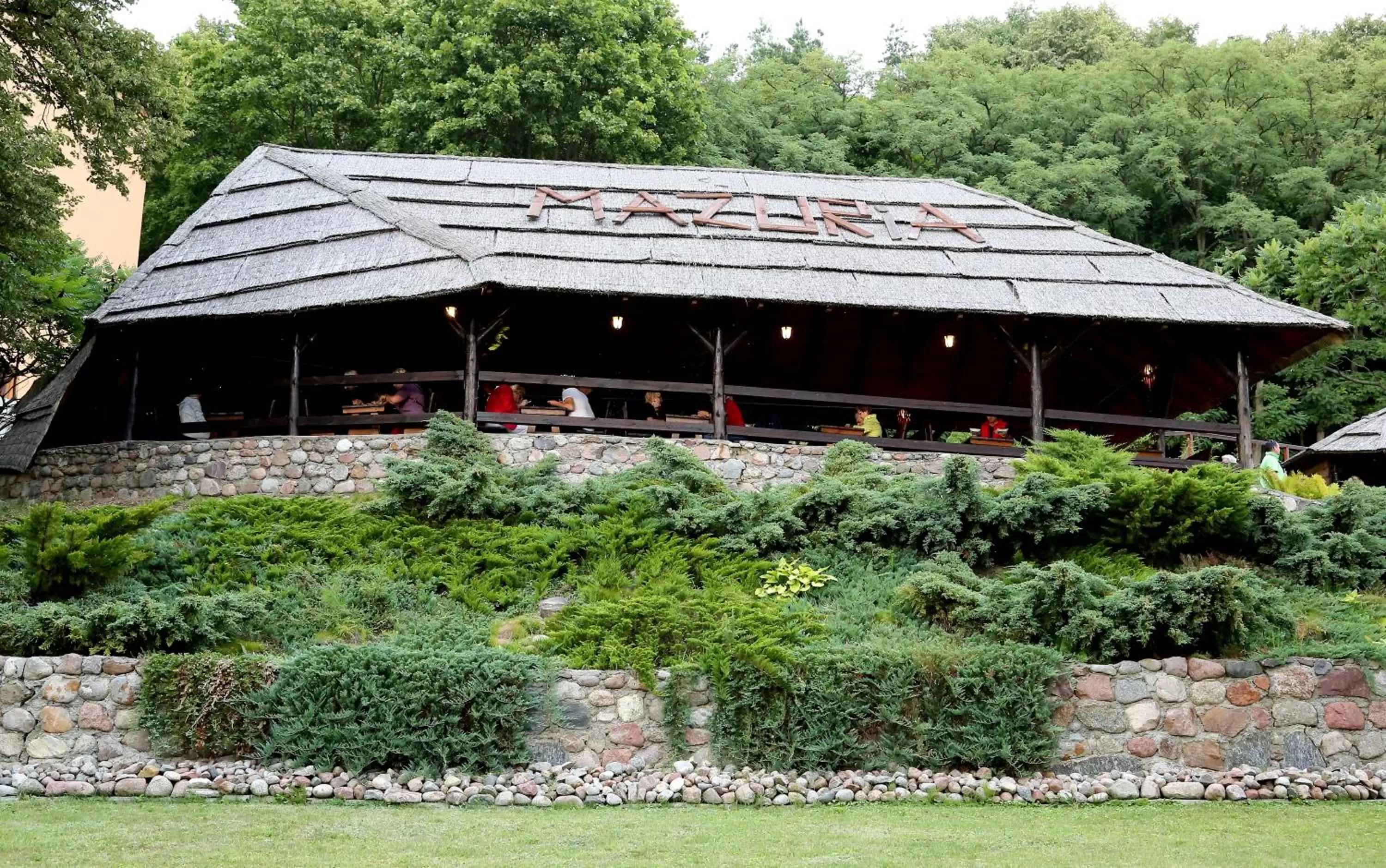 BBQ facilities in Hotel Mazuria Country & SPA