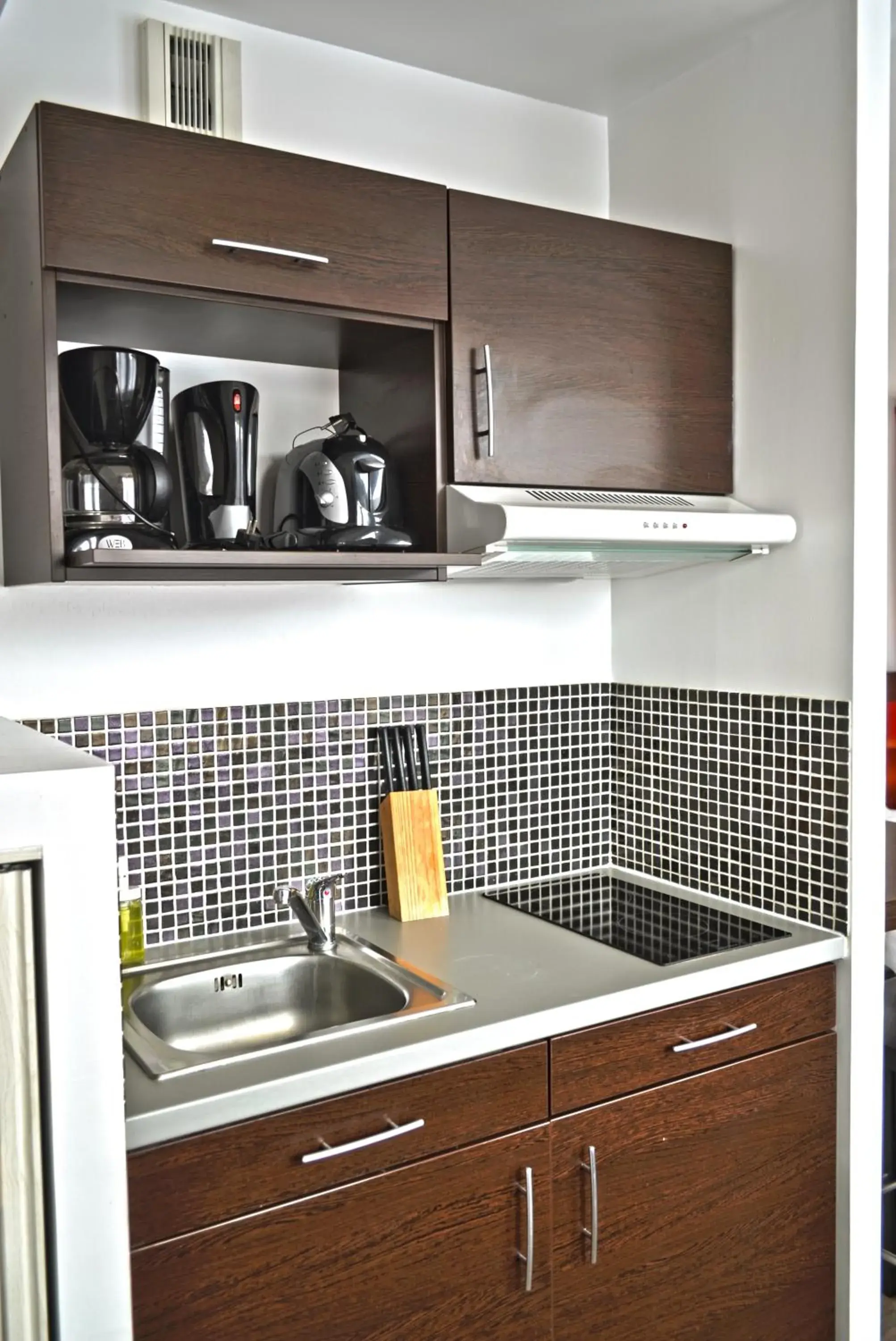 Kitchen or kitchenette, Kitchen/Kitchenette in Residhotel Lille Vauban