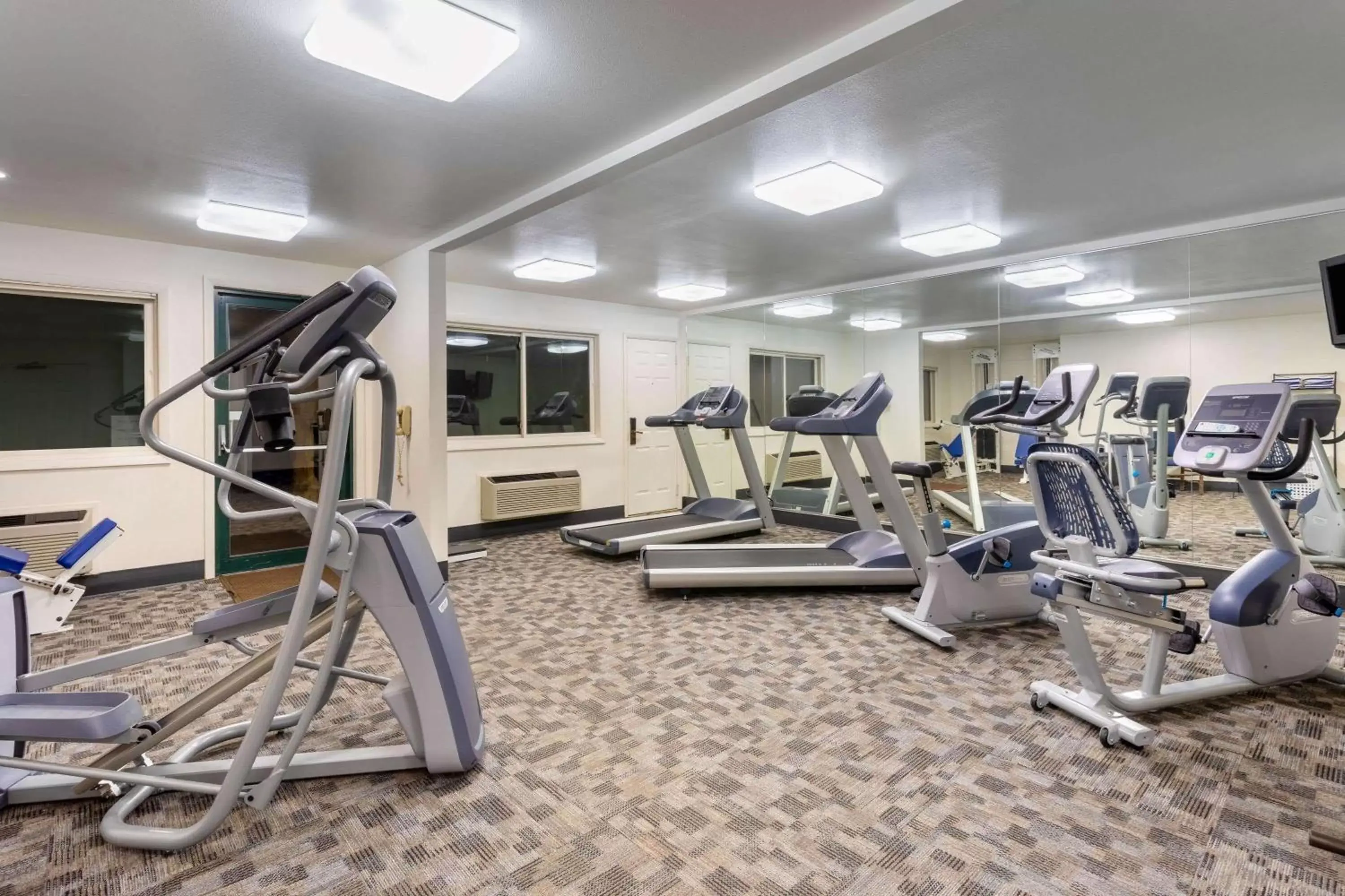 Fitness centre/facilities, Fitness Center/Facilities in Inn at Lander, Travelodge by Wyndham