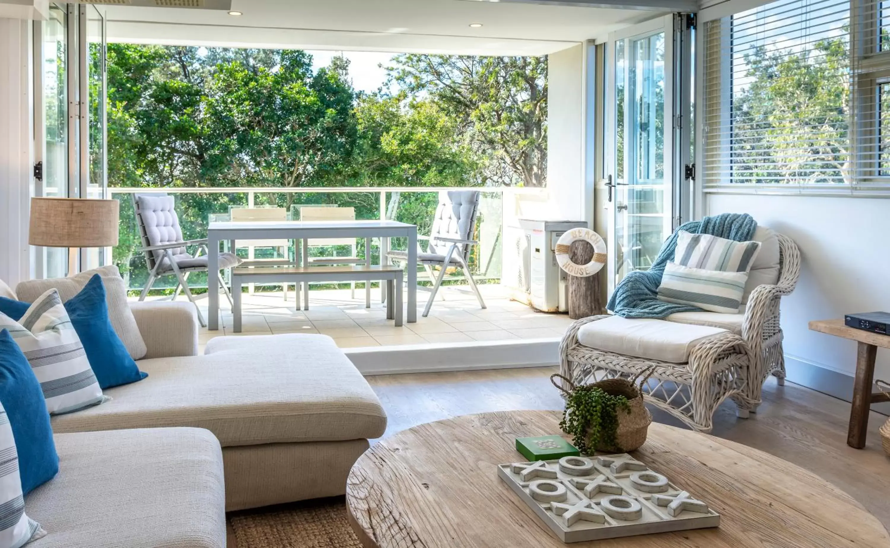 Balcony/Terrace, Seating Area in 84 The Spit Holiday Apartments