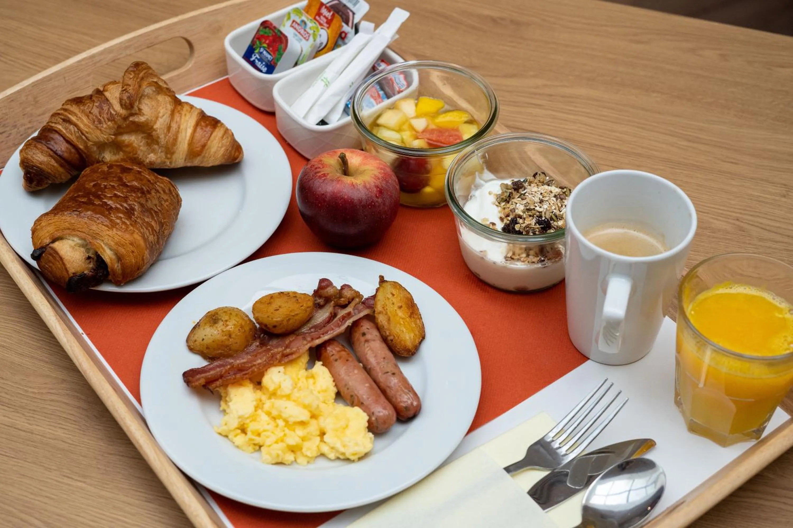 Breakfast in Holiday Inn Lyon Vaise by IHG