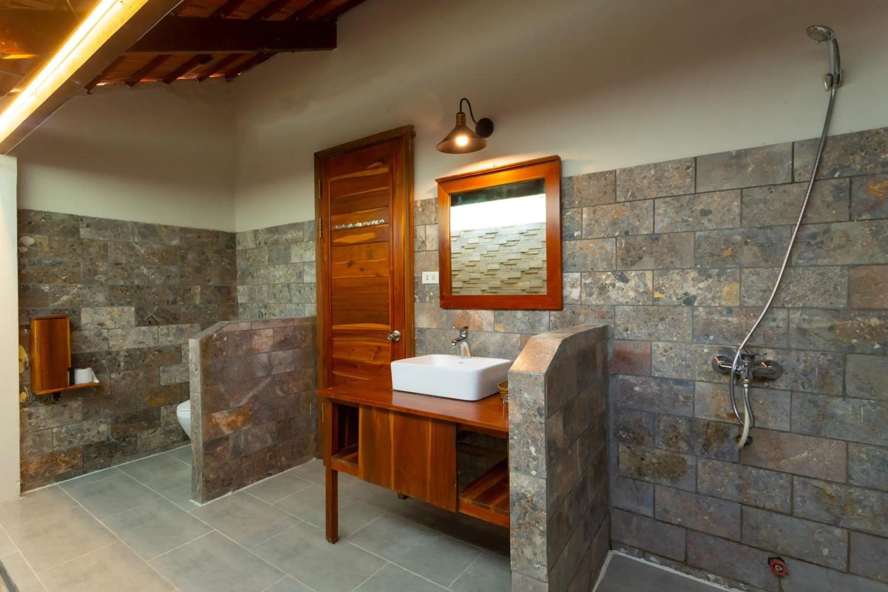 Bathroom in Bauhinia Resort Phu Quoc