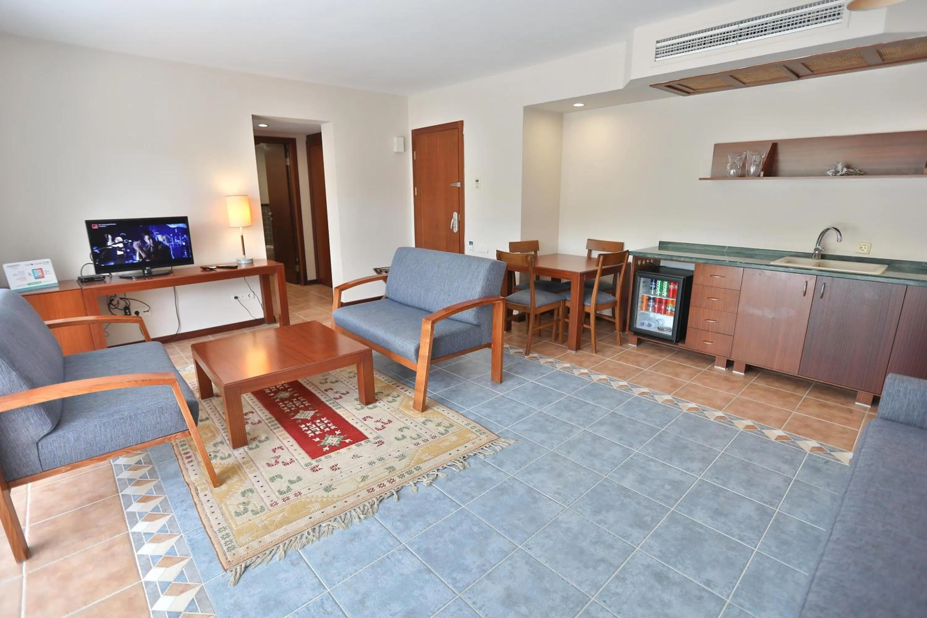 TV and multimedia in Happy Hotel Kalkan