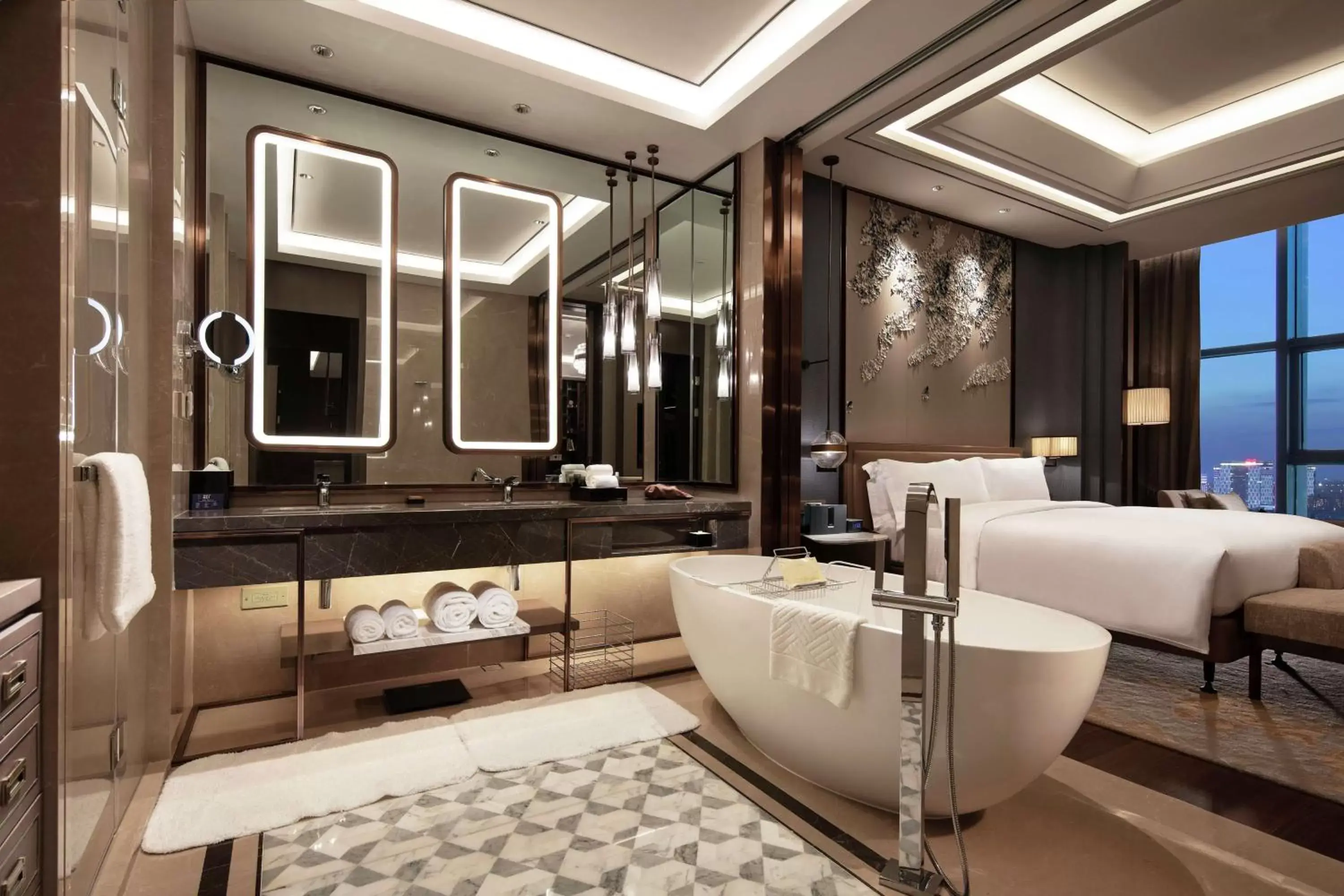Bathroom in Doubletree By Hilton Yangzhou