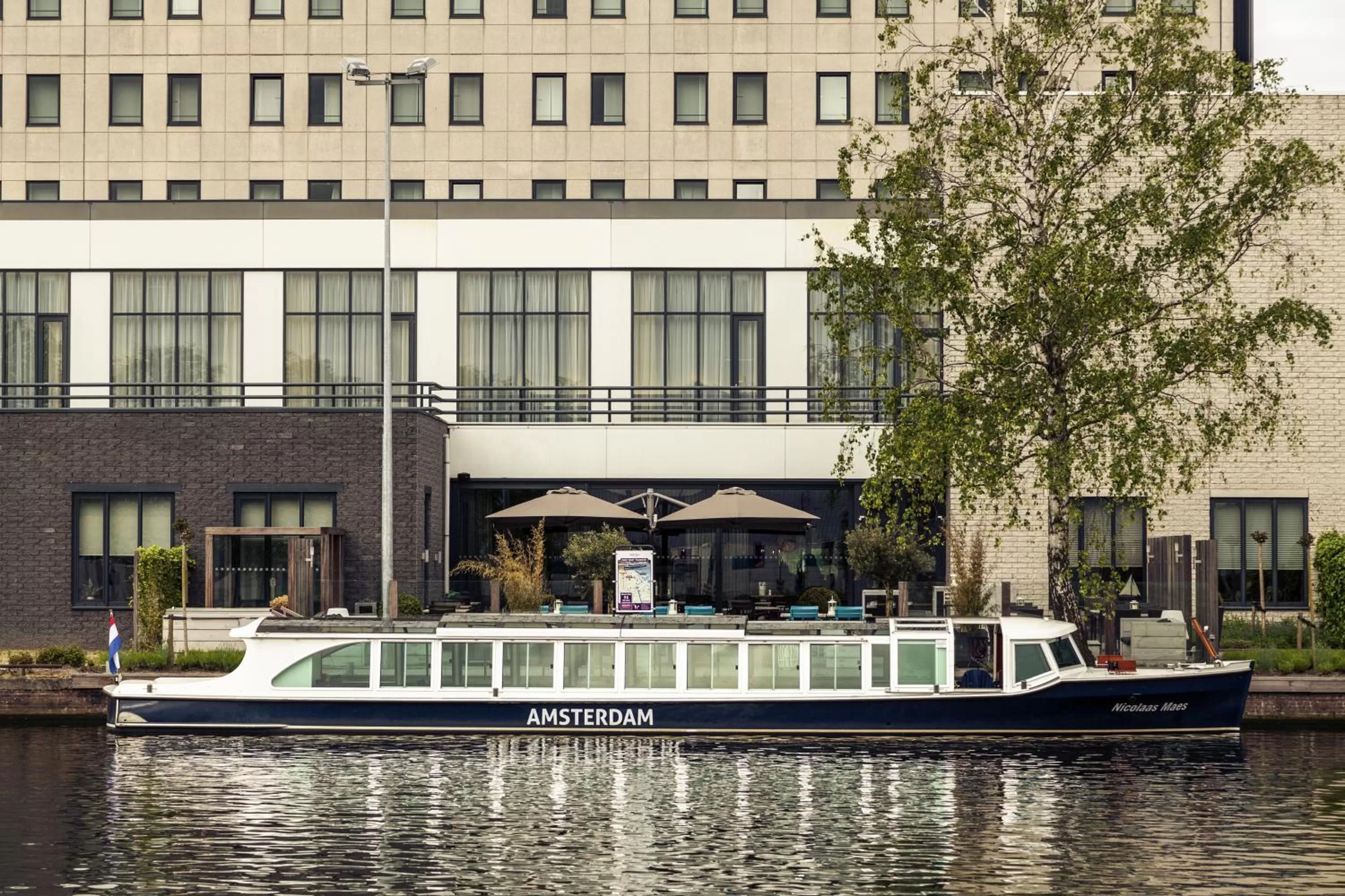 Facade/entrance in Mercure Amsterdam City Hotel