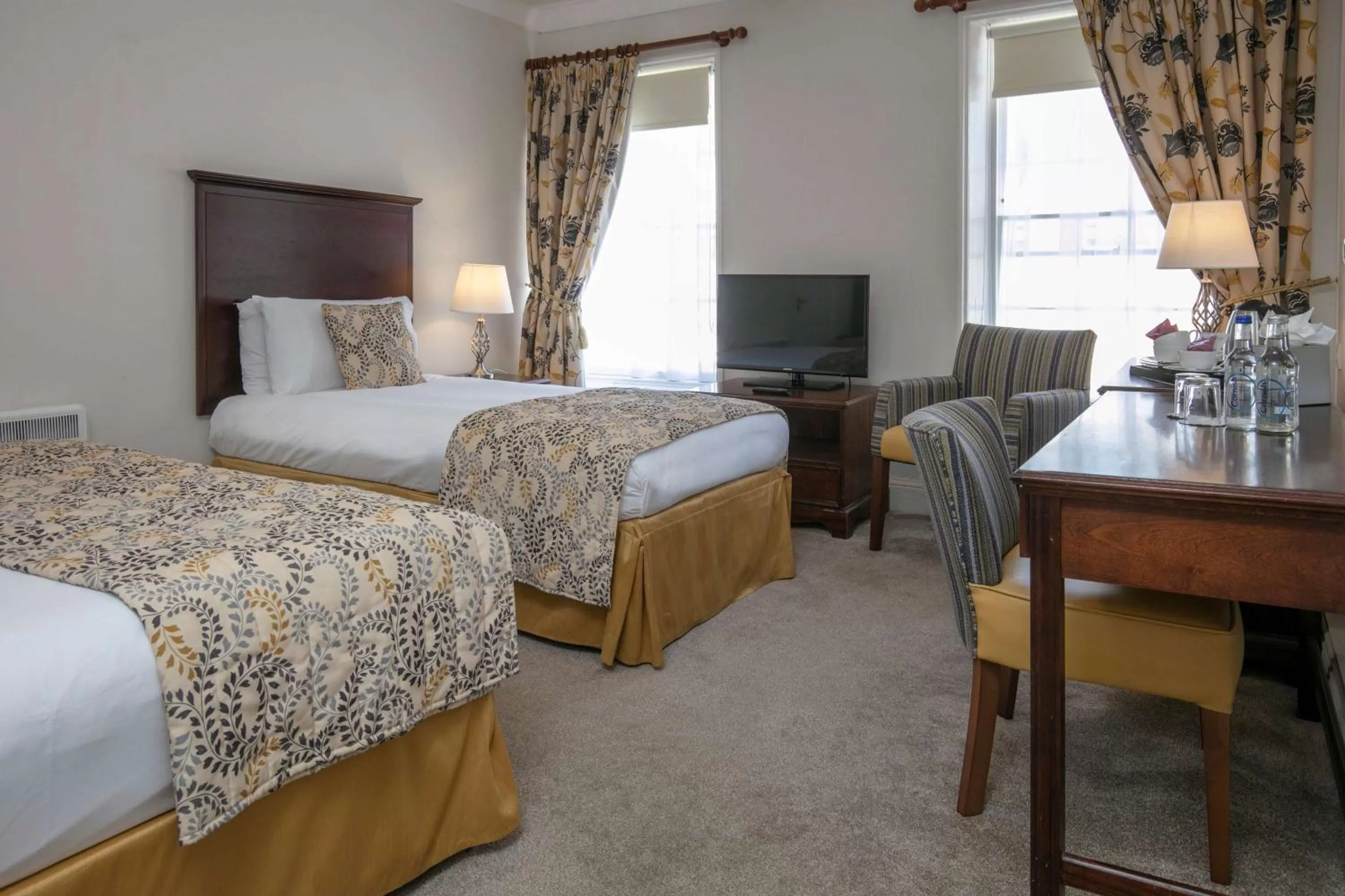 Standard Twin Room in Best Western Wessex Royale Hotel Dorchester