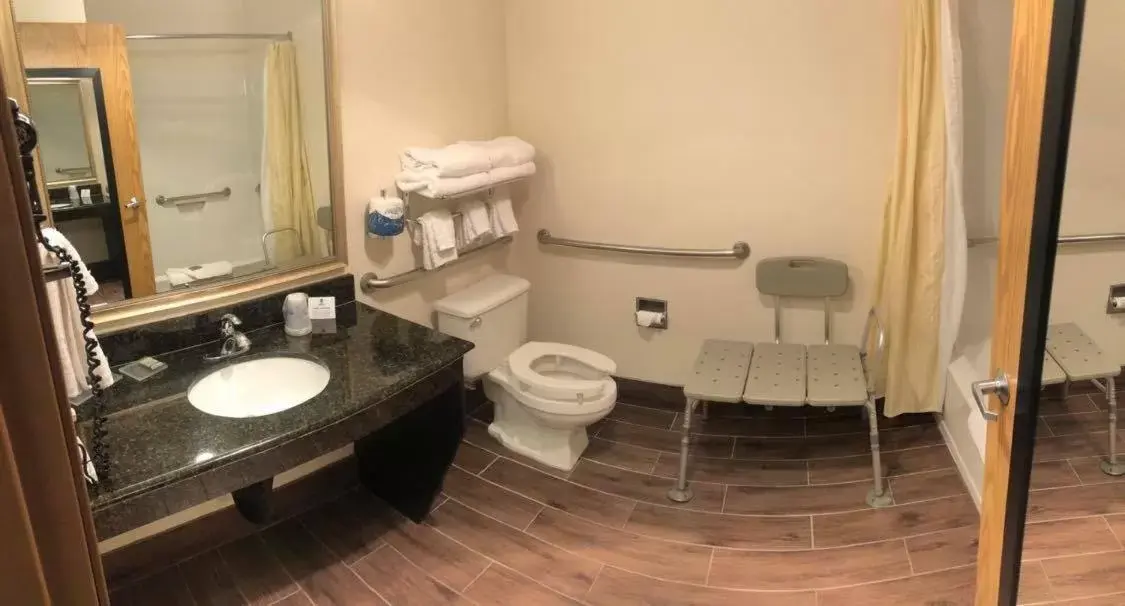 Shower, Bathroom in Best Western Mt. Hood Inn