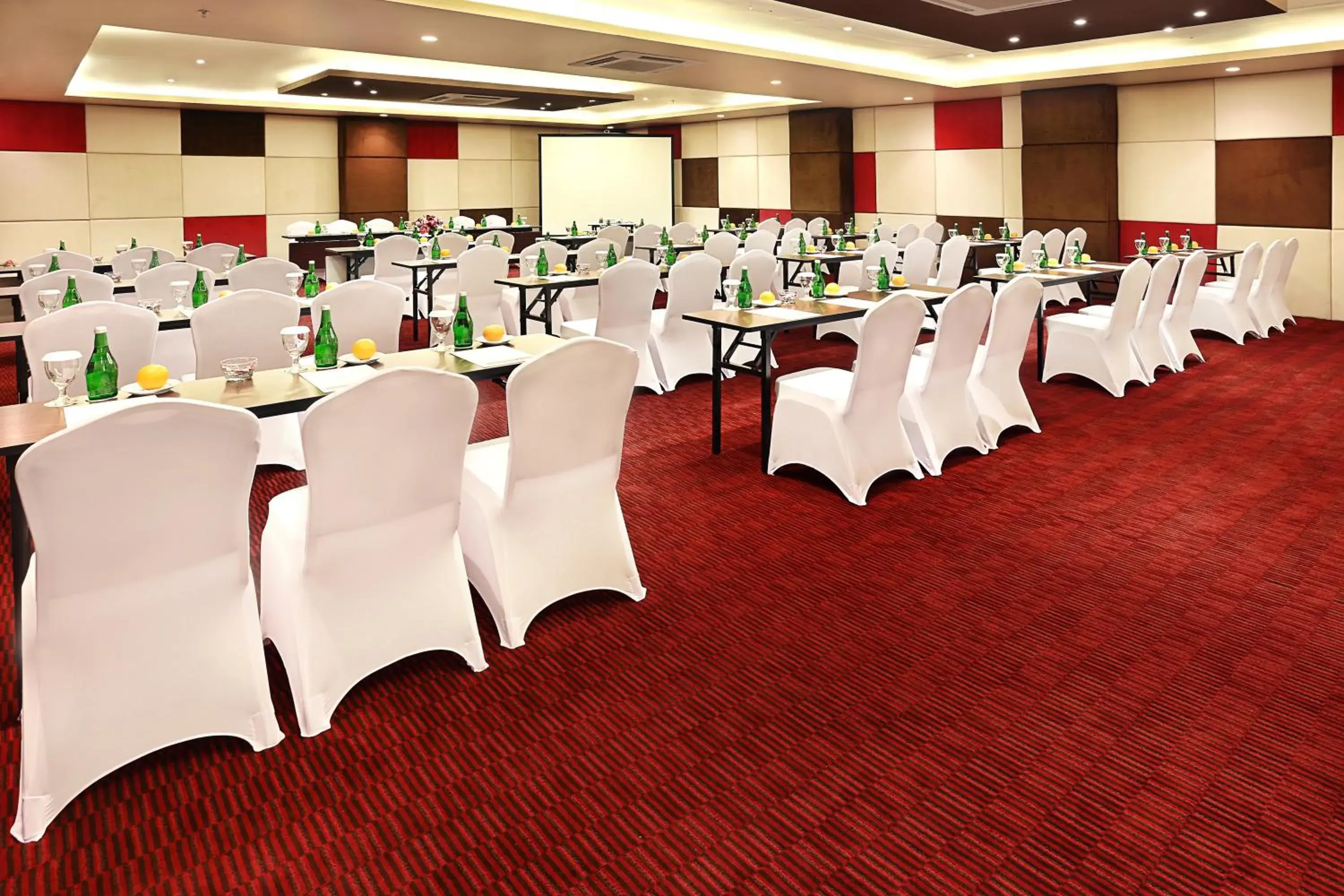 Banquet/Function facilities, Banquet Facilities in Golden Tulip Essential Denpasar Hotel