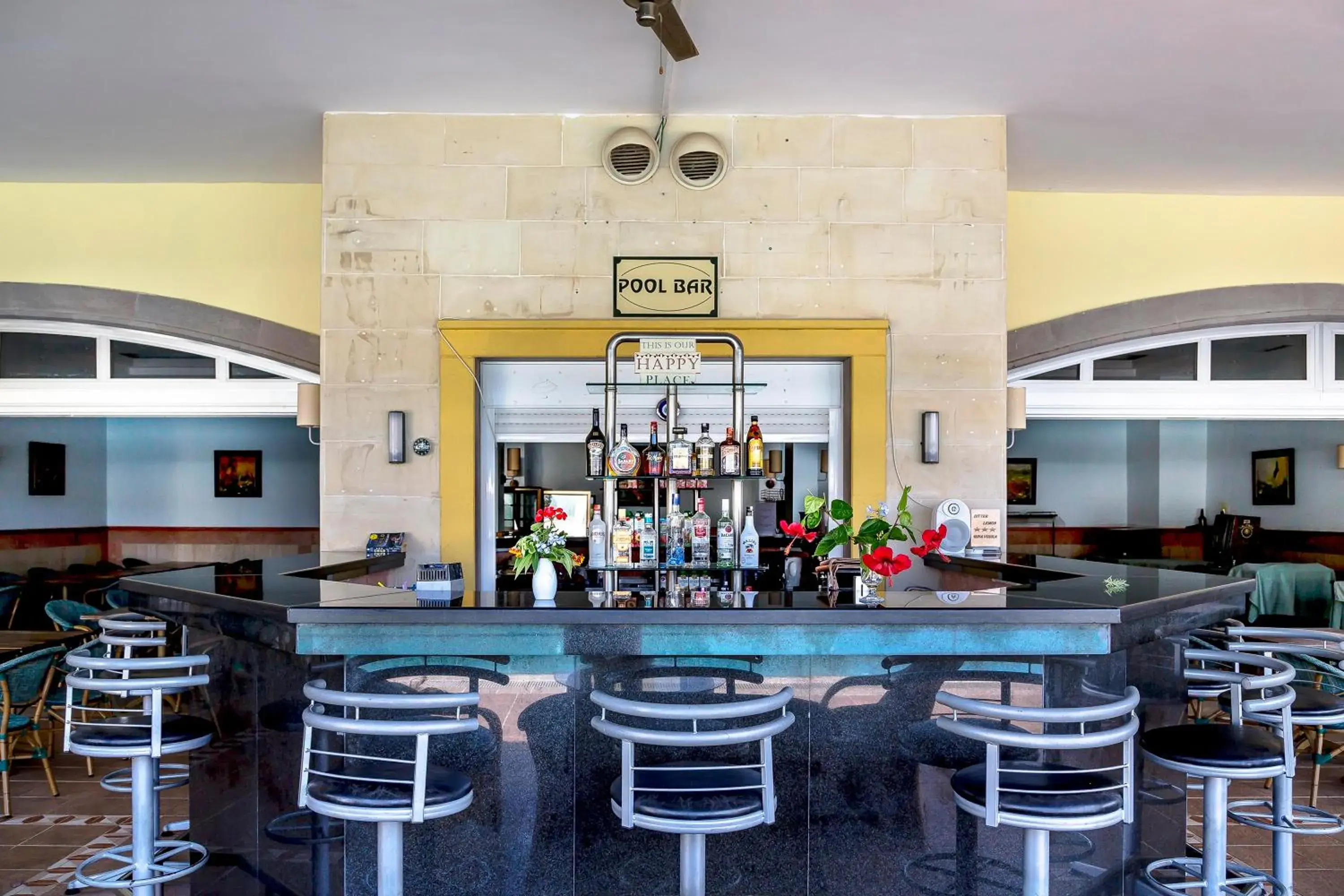 Lounge or bar in Happy Hotel Kalkan Lounge or bar in Happy Hotel Kalkan