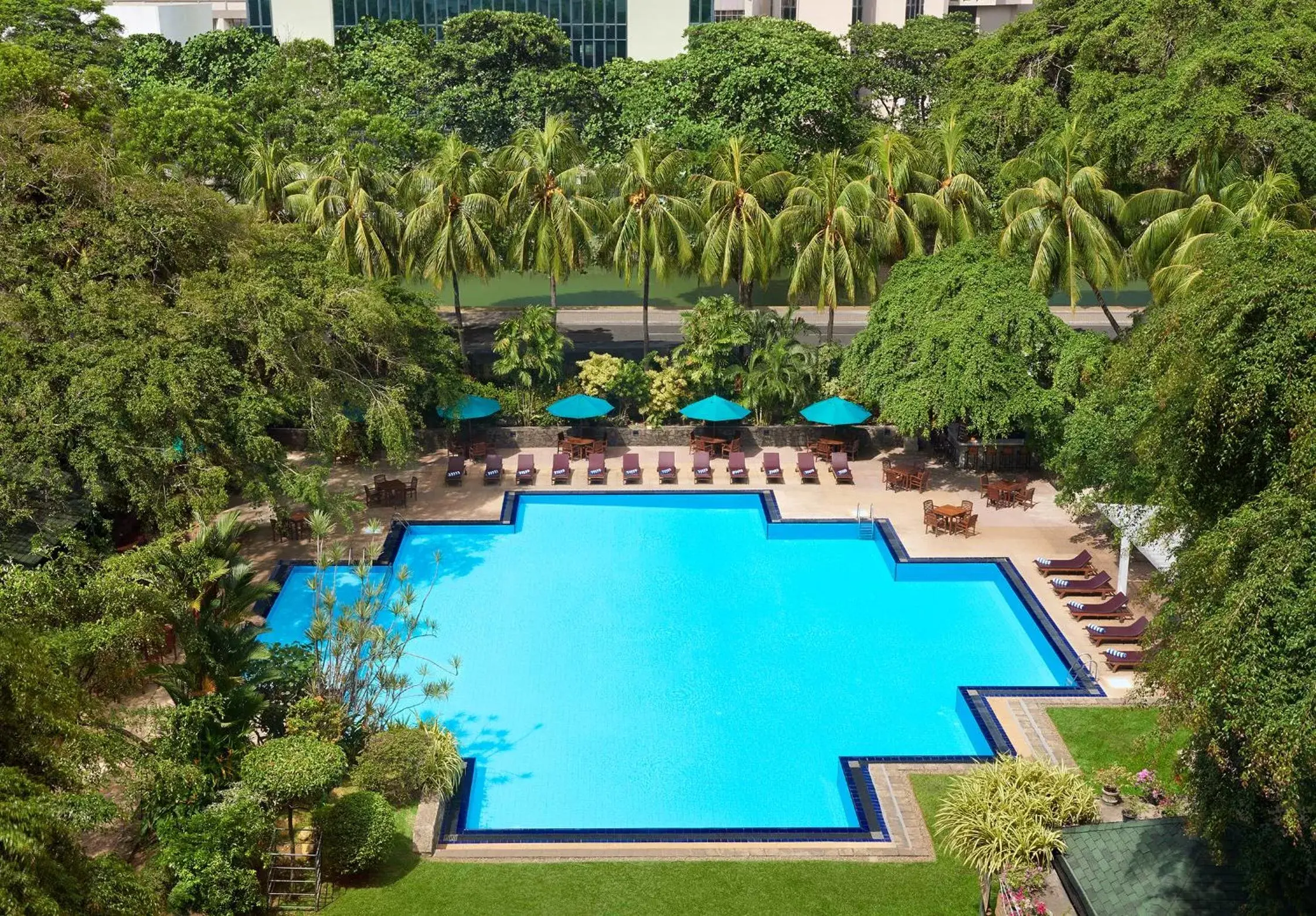 City view, Pool View in Cinnamon Grand Colombo