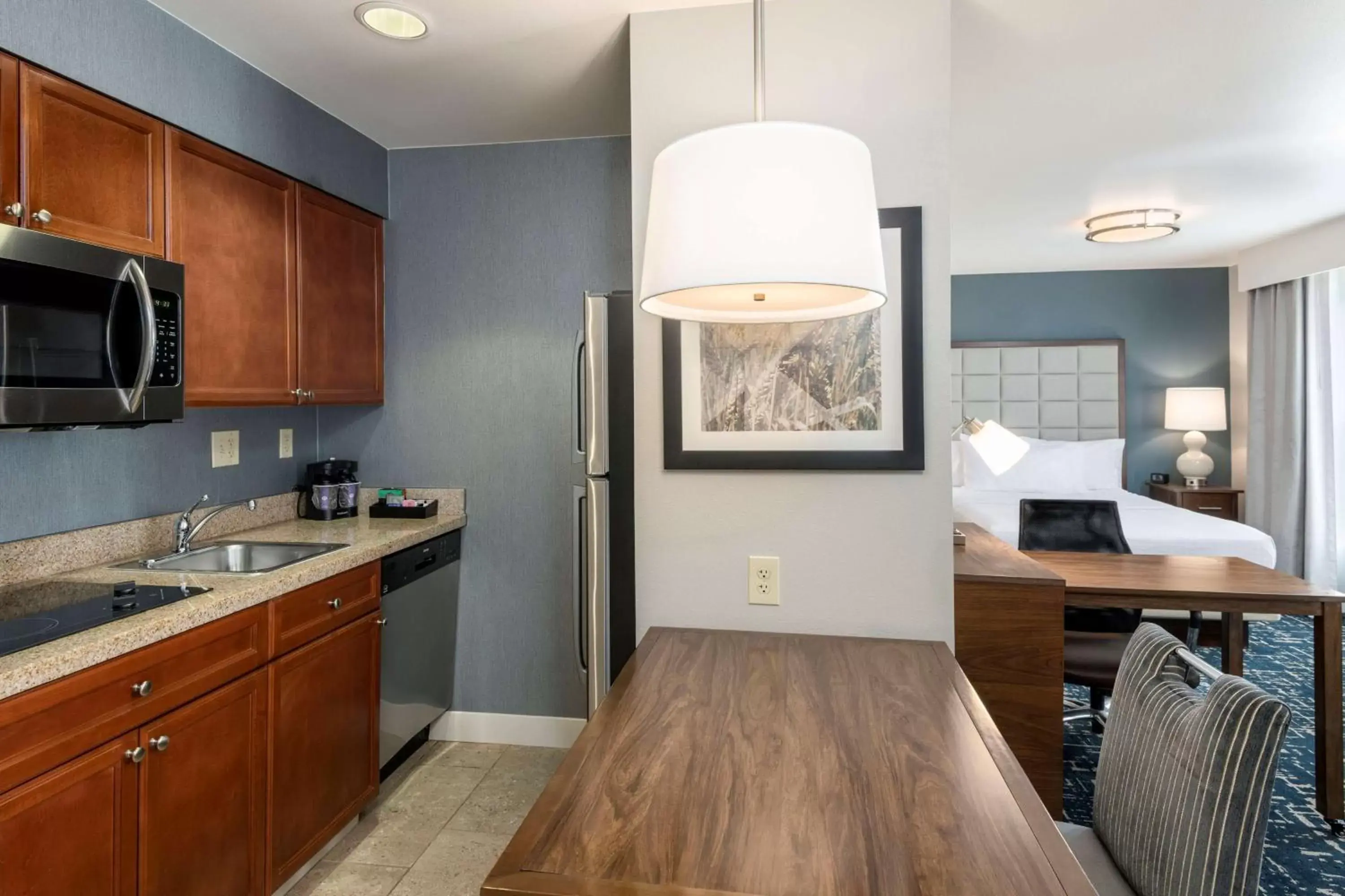 Kitchen or kitchenette, Kitchen/Kitchenette in Homewood Suites by Hilton Mount Laurel