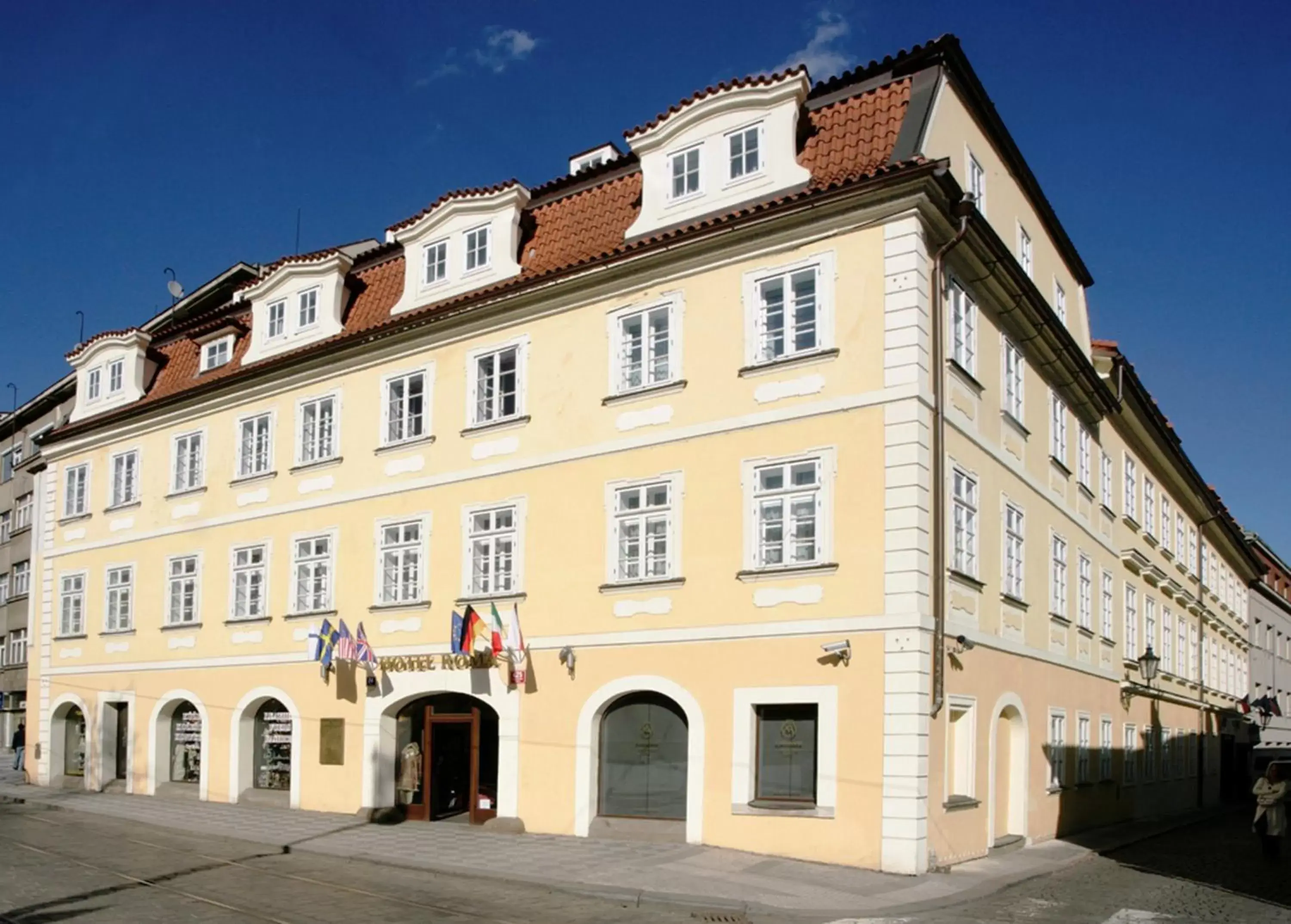 Facade/entrance, Property Building in Hotel Roma Prague