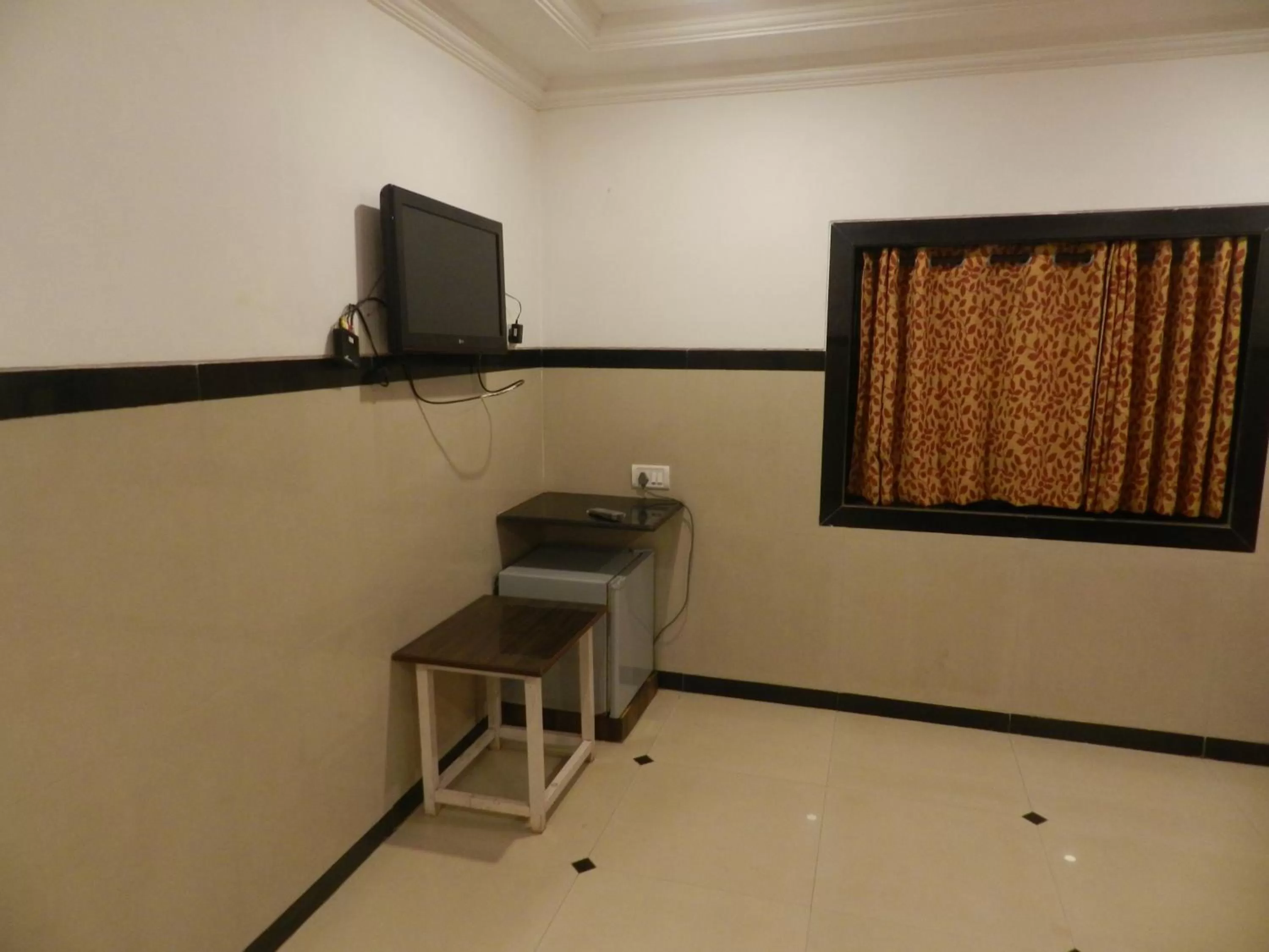 Bedroom in Sayeban Hotel