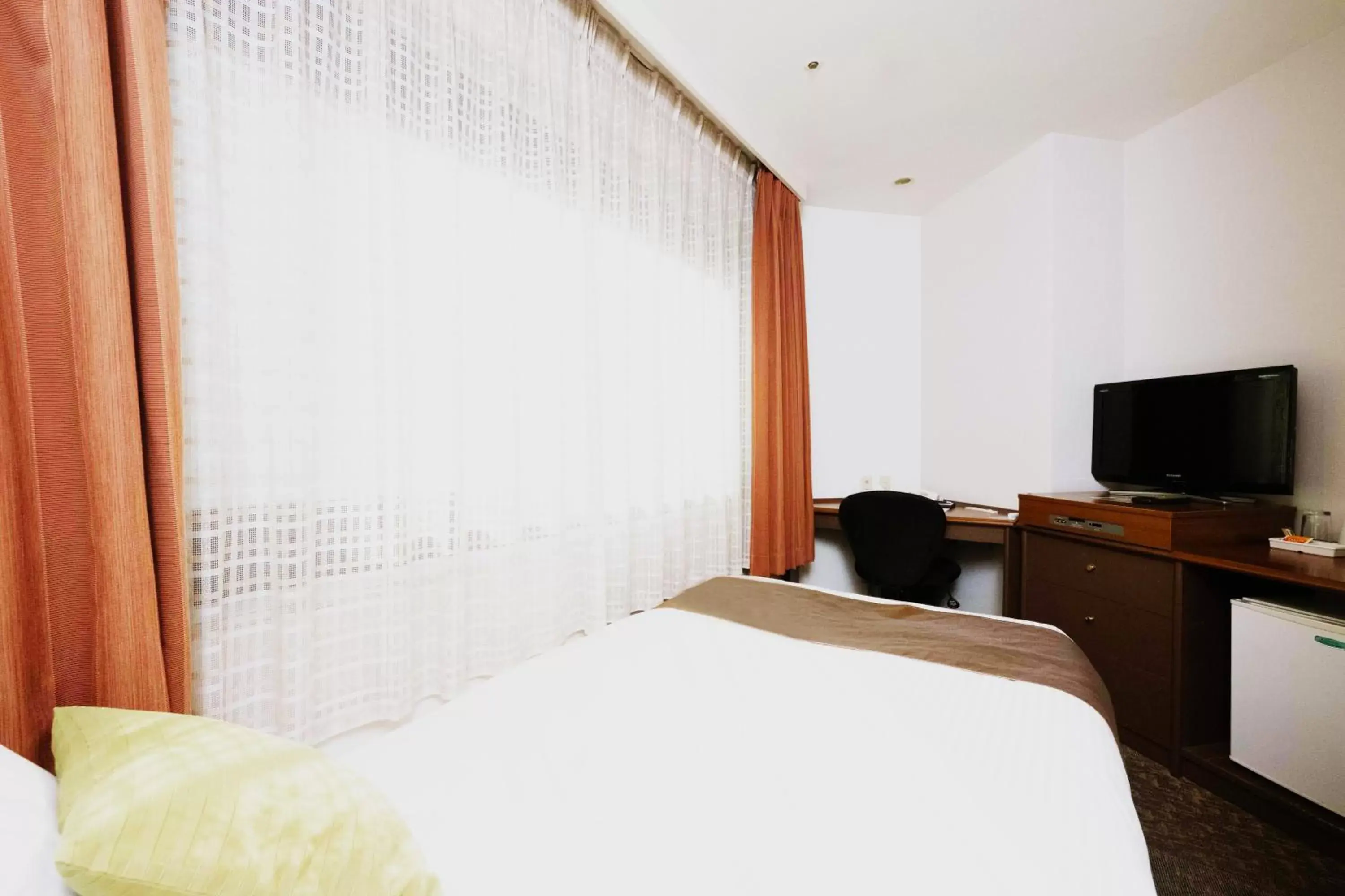 Spring, Bed in HOTEL MYSTAYS Utsunomiya