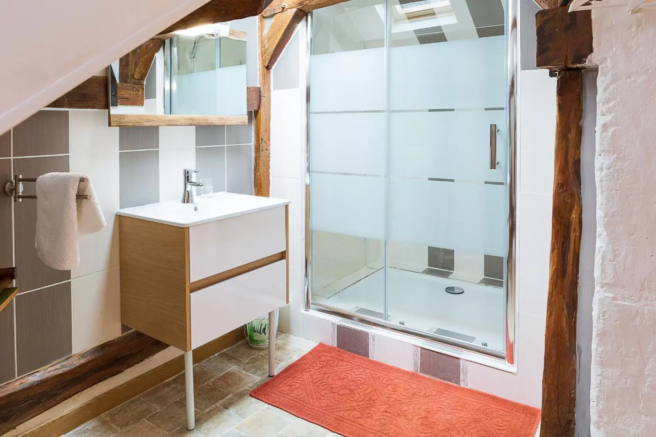 Bathroom in Domaine de Planchoury