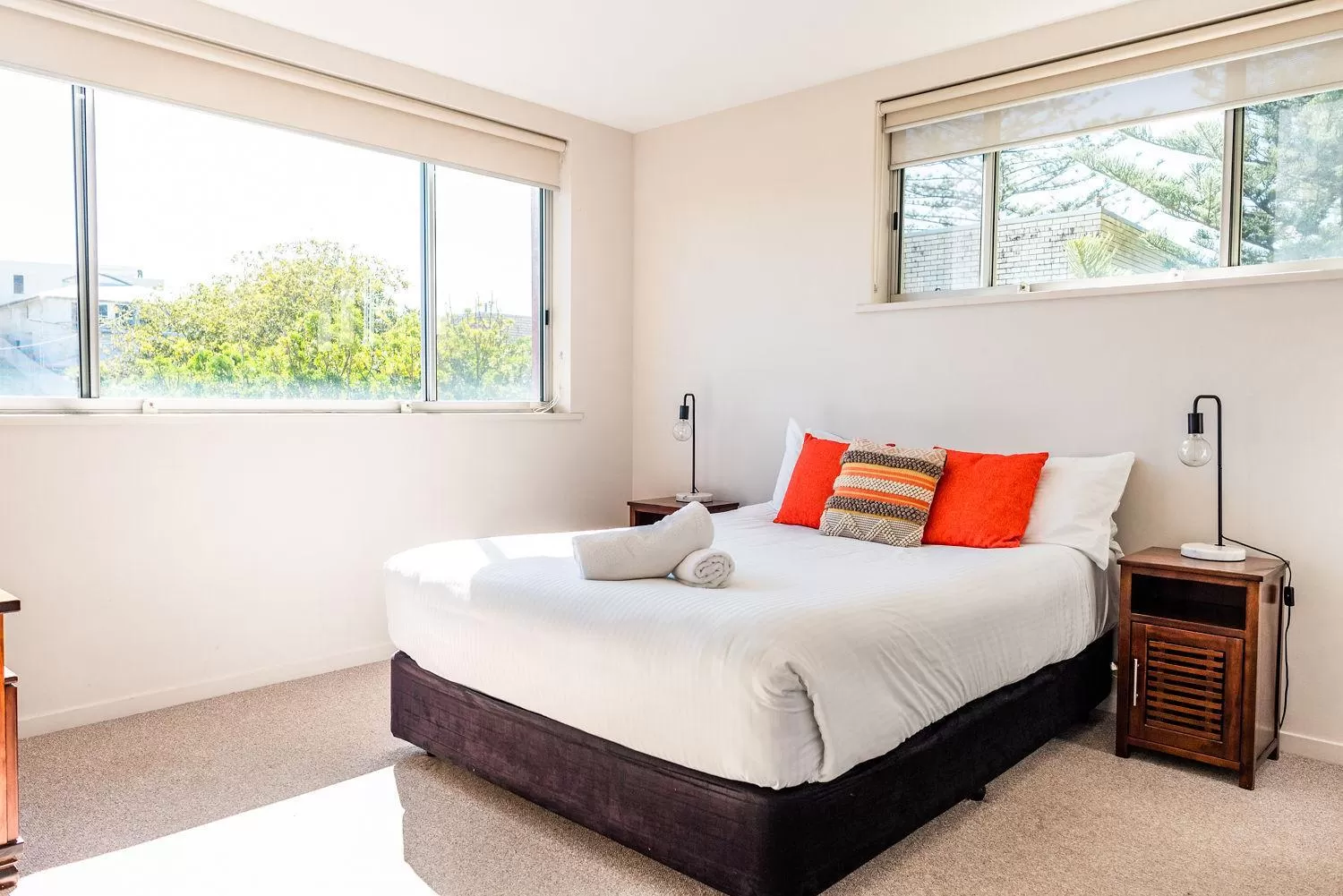 Bedroom, Bed in Grandview Apartments