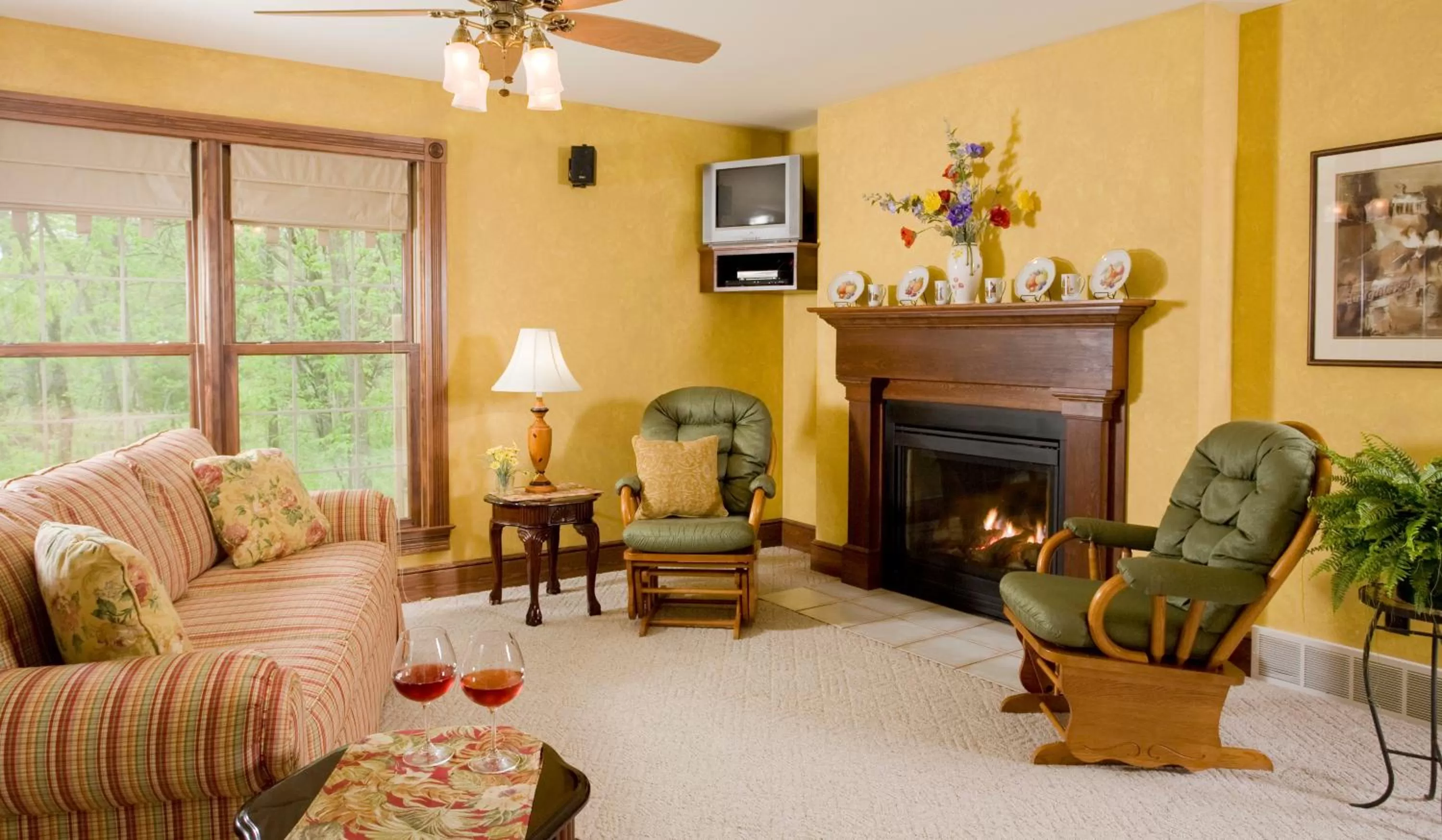 Seating Area in Garth Woodside Mansion Bed and Breakfast