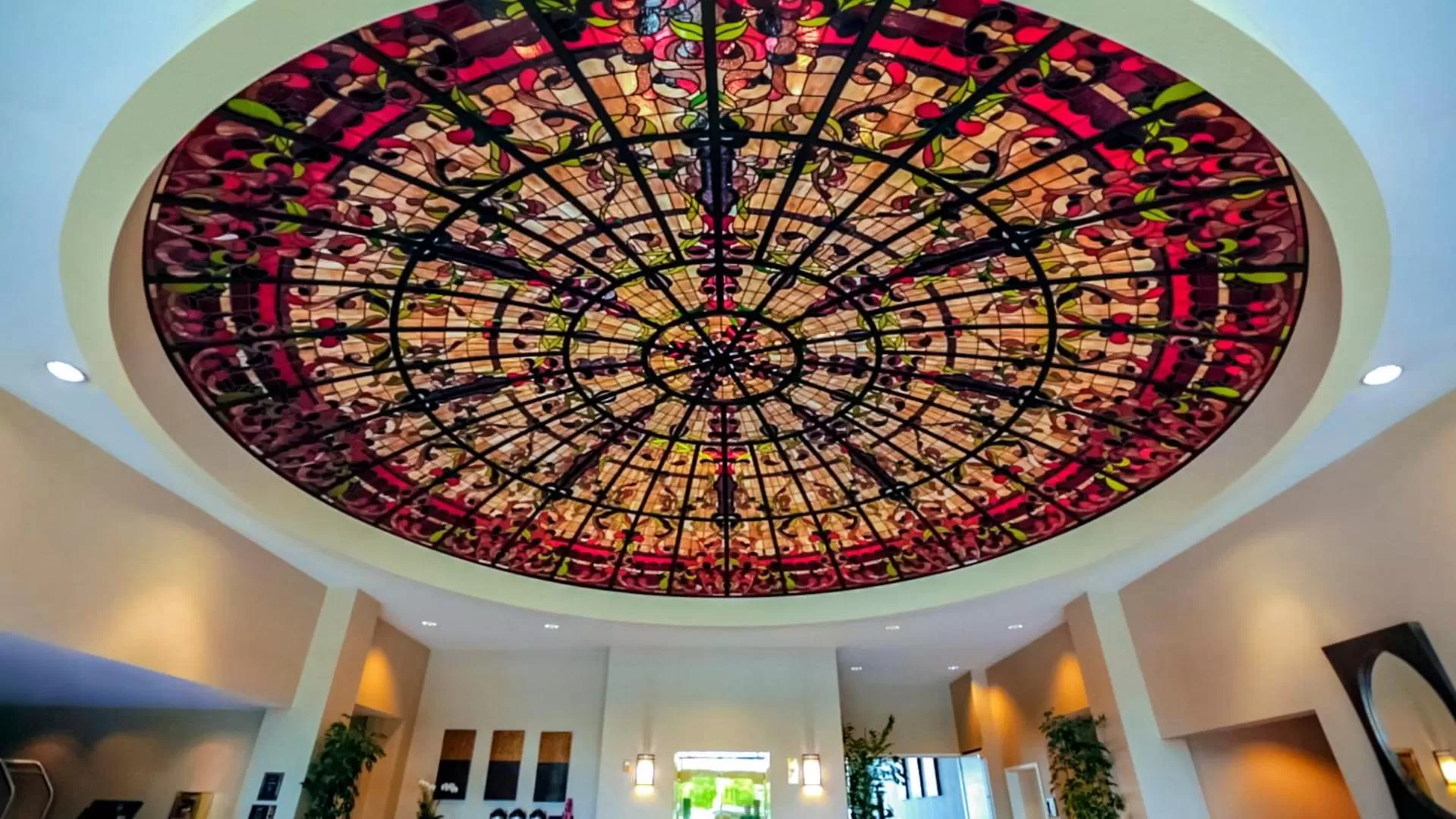 Decorative detail in Grand Hotel