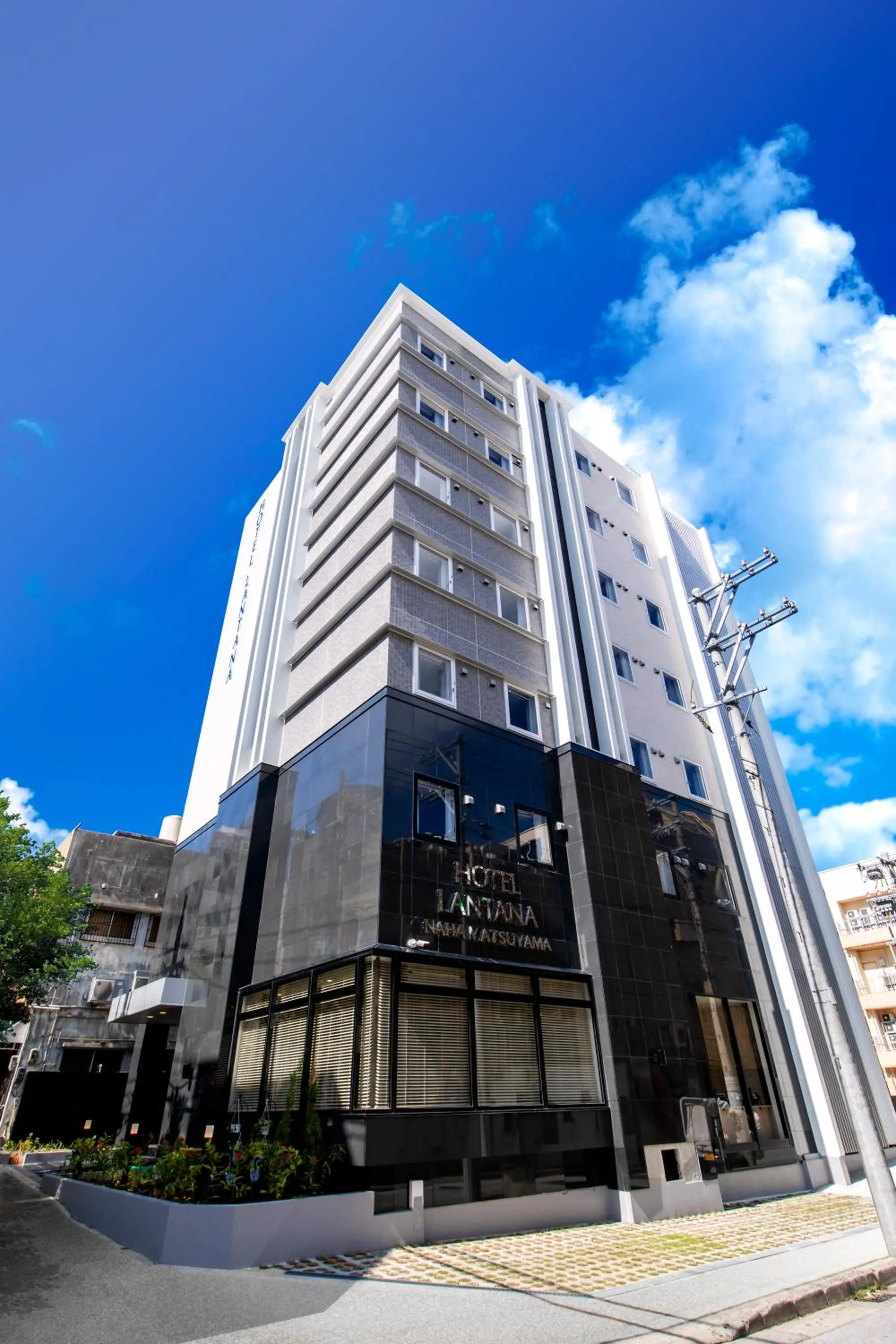 Property building in Hotel Lantana Naha Matsuyama